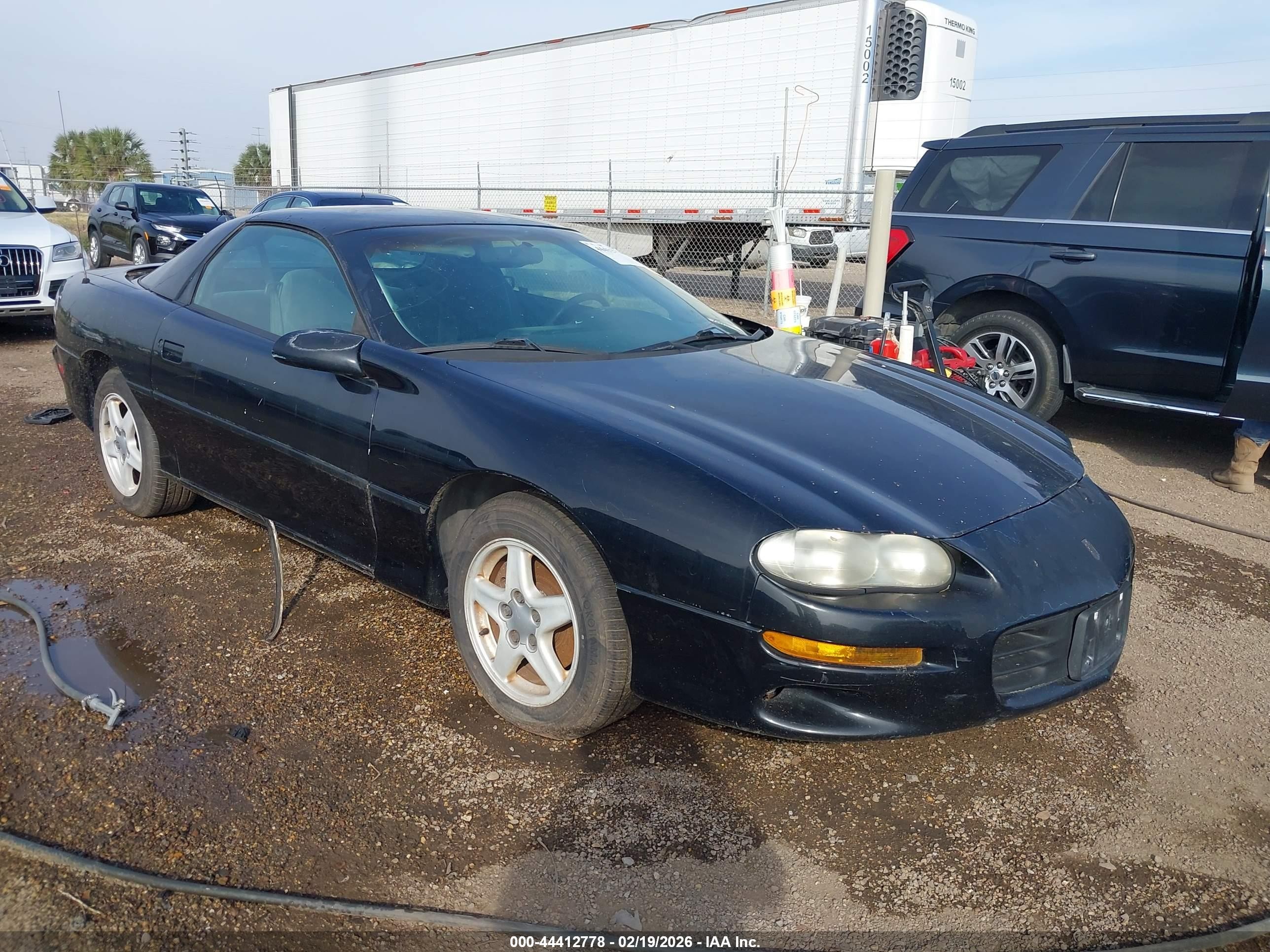 1999 Chevrolet Camaro, VIN 2G1FP22K9X2114709 — Front end