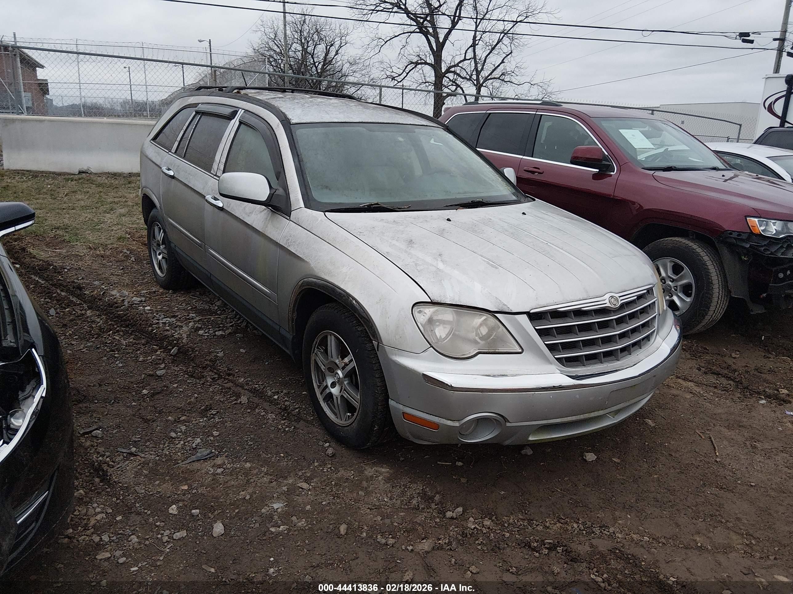 2007 Chrysler Pacifica Touring, VIN 2A8GF68X57R290147 — Normal wear
