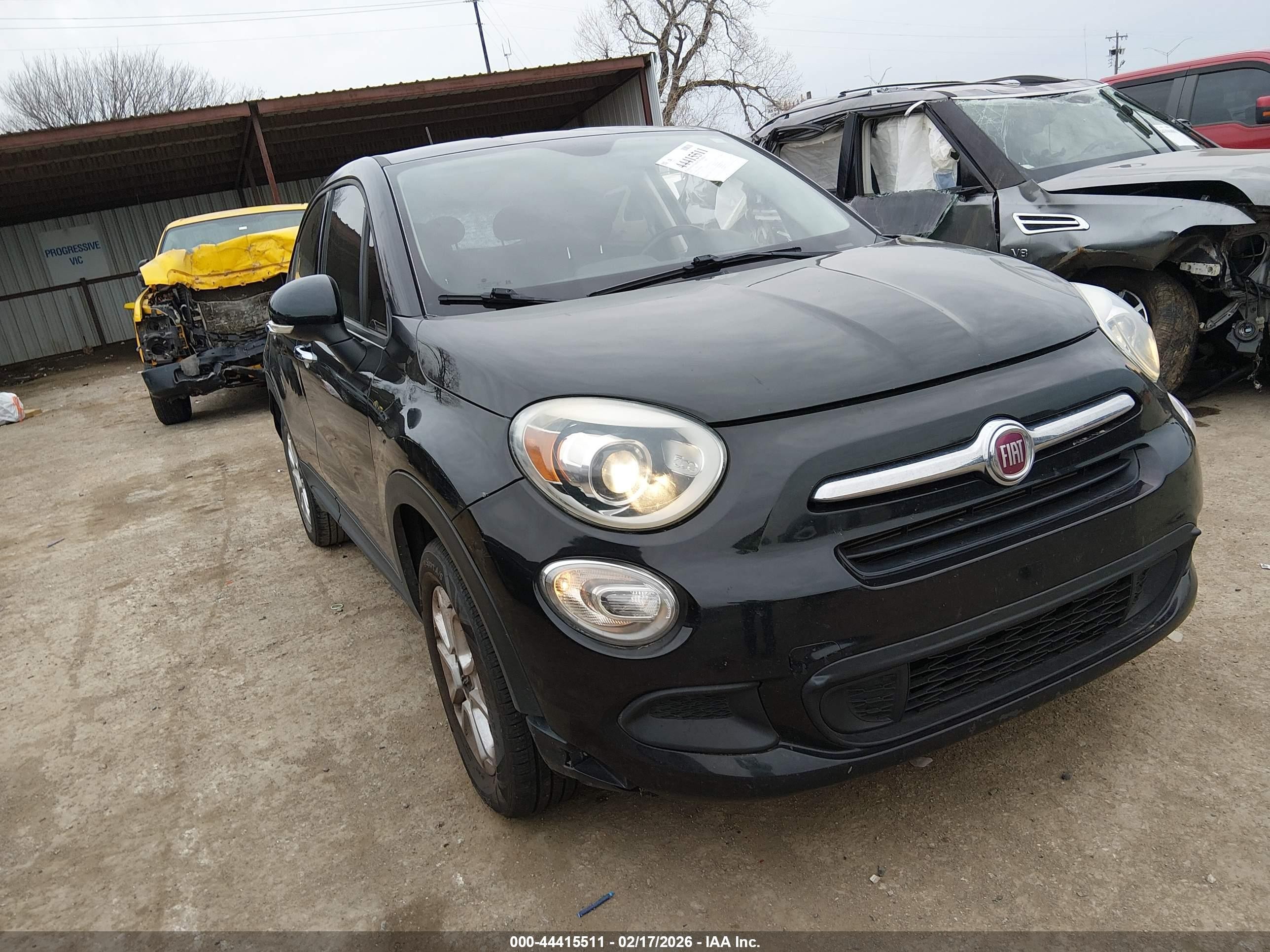 2017 FIAT 500X Pop, VIN ZFBCFXAB7HP579580 — Rear end