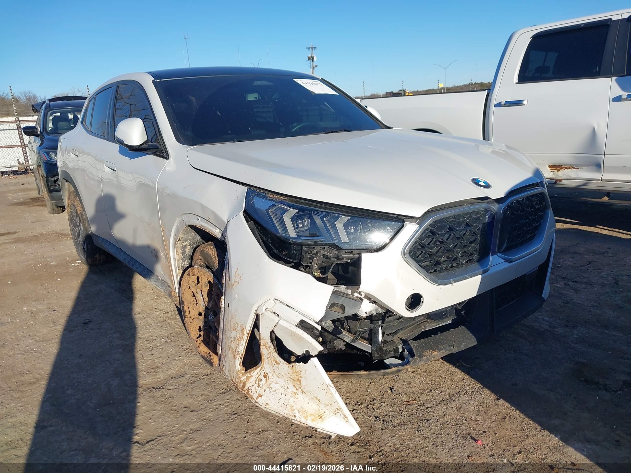 2024 BMW X2 xDrive28i, VIN WBX63GM06R5012449 — Перед