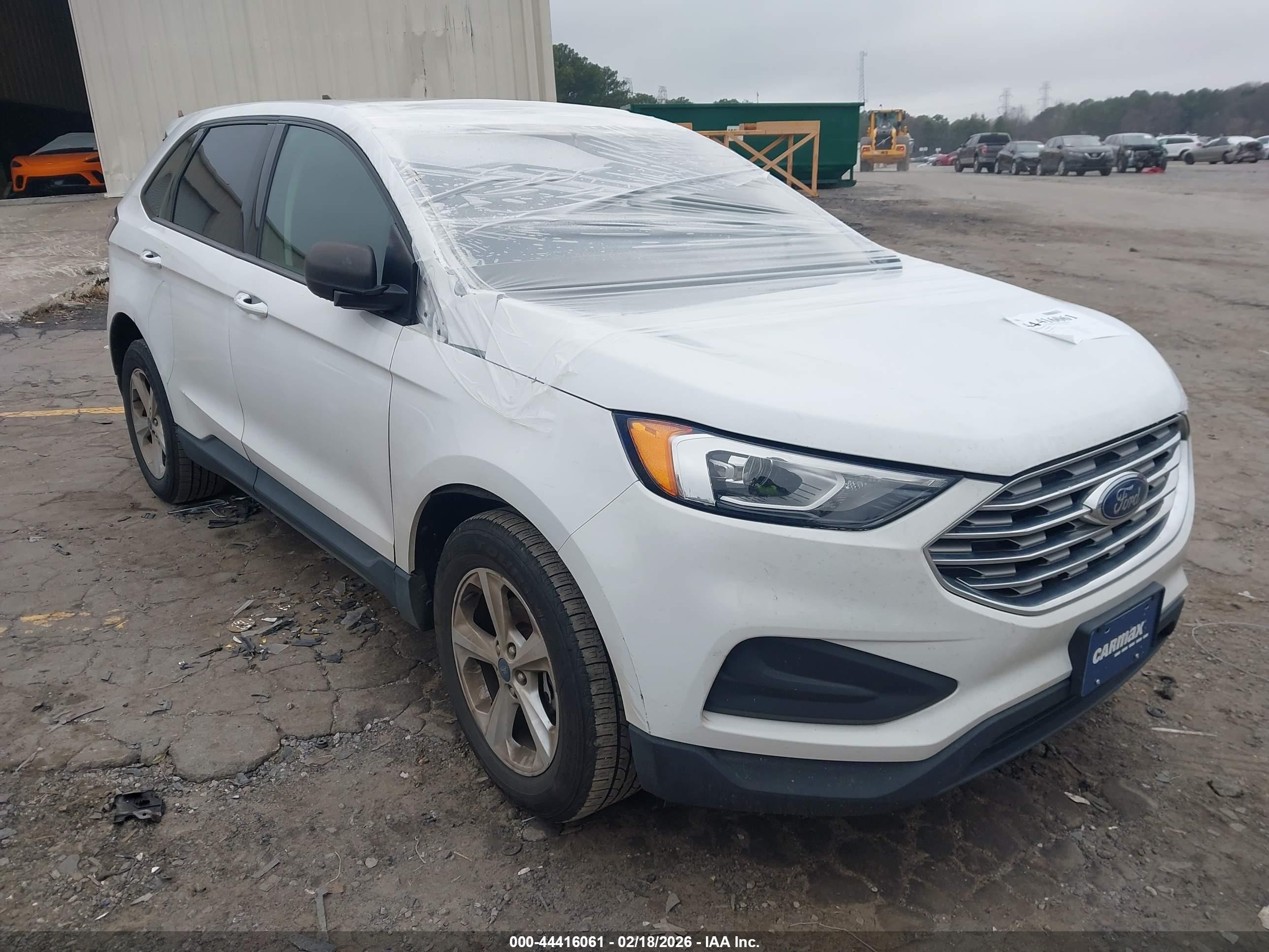 2020 Ford Edge SE, VIN 2FMPK3G96LBB13772 — Front end