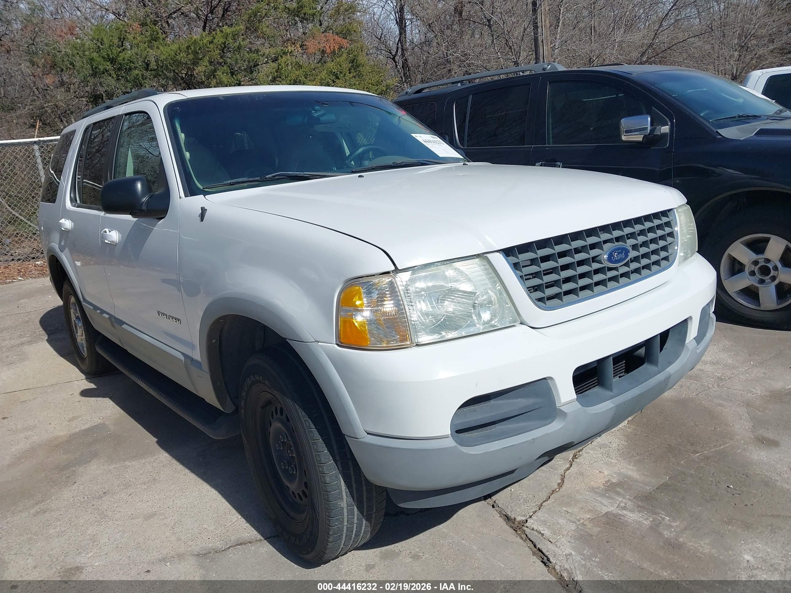 2002 Ford Explorer XLT, VIN 1FMZU63E92ZB11419 — Side