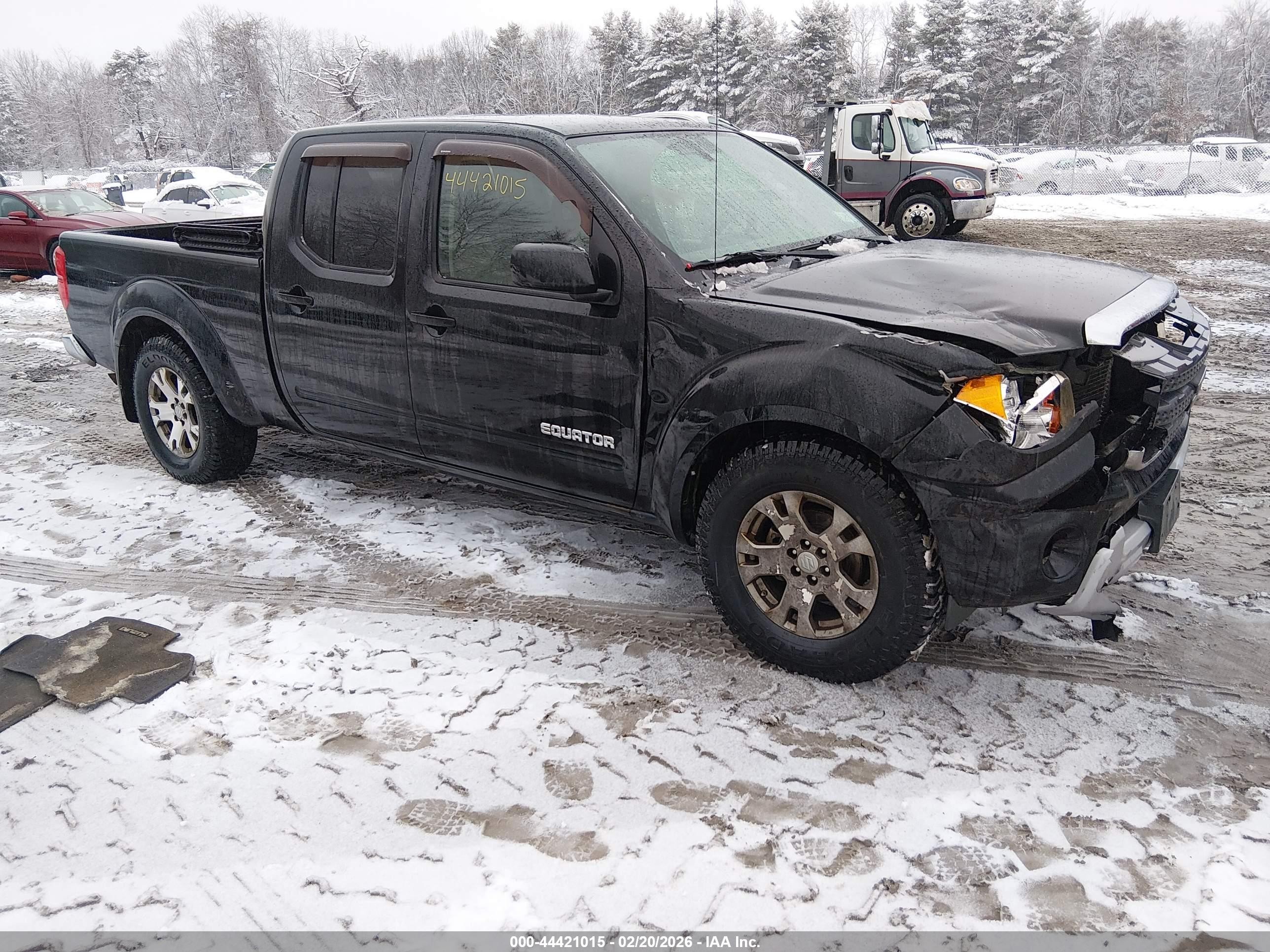 2012 Suzuki Equator, VIN 5Z61D0FVXCC471072 — Front end