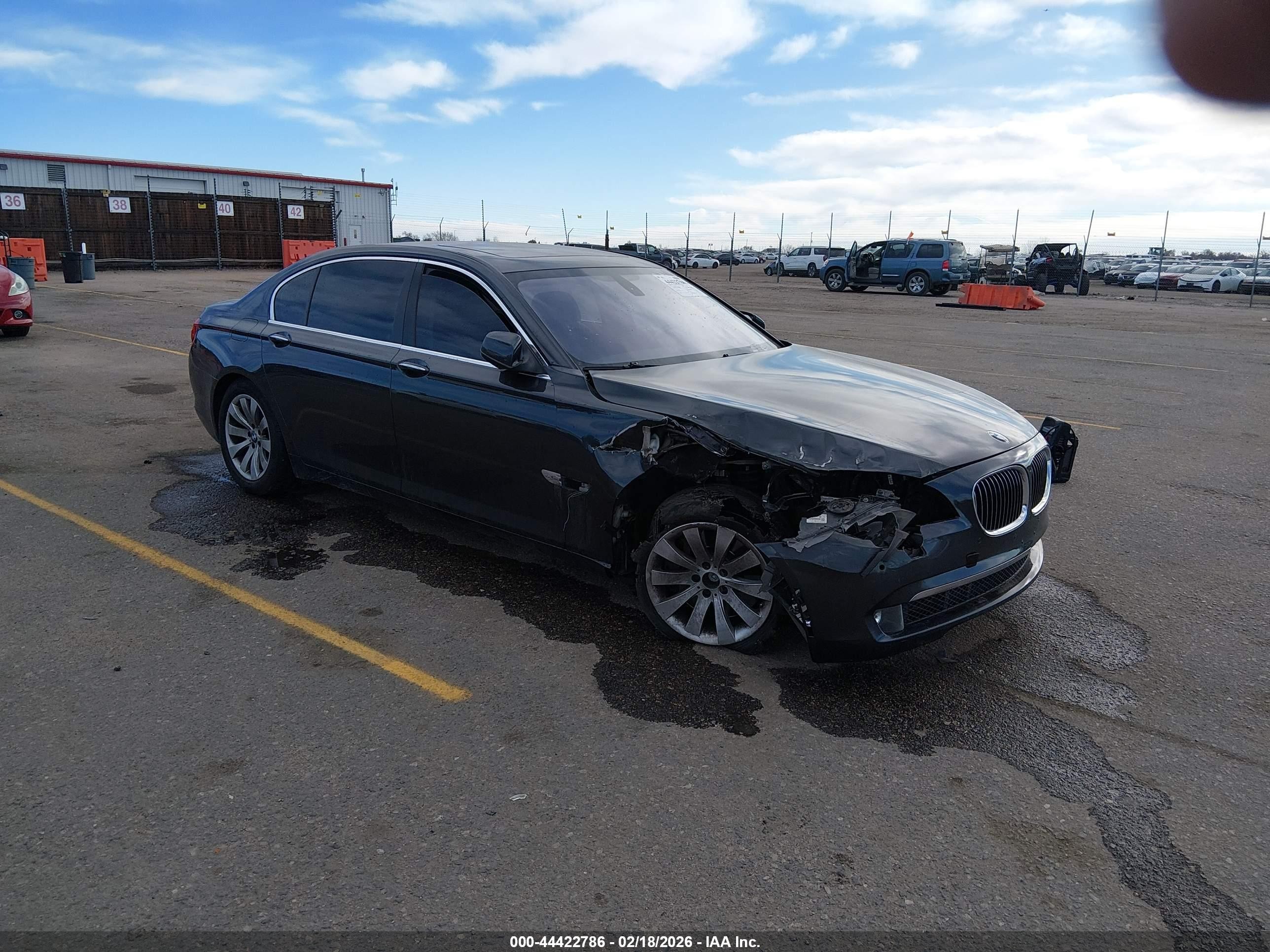 2011 BMW 7 Series 750Li xDrive, VIN WBAKC8C57BC432041 — Front end