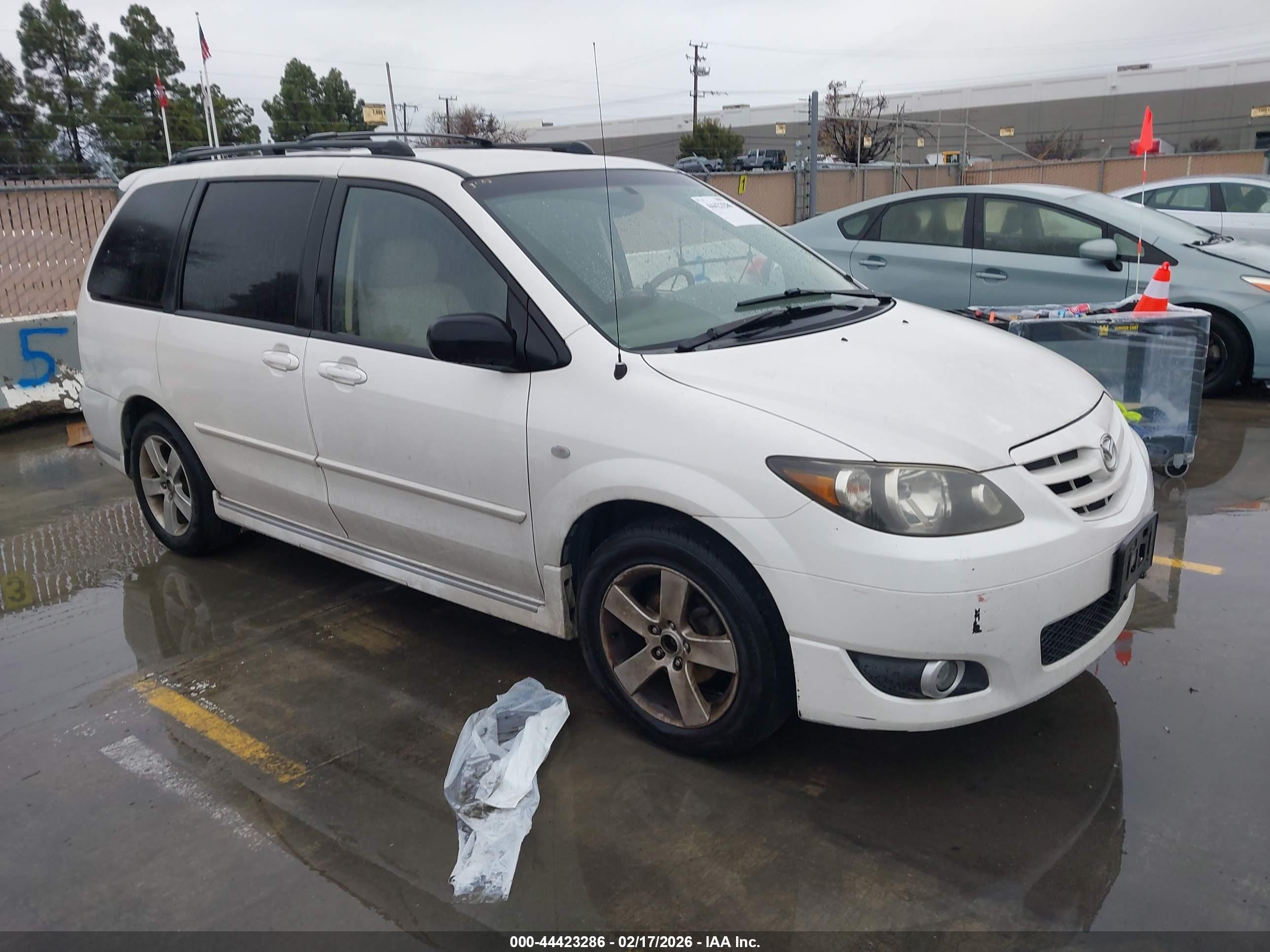 2004 Mazda MPV ES, VIN JM3LW28J840525289 — Rear end