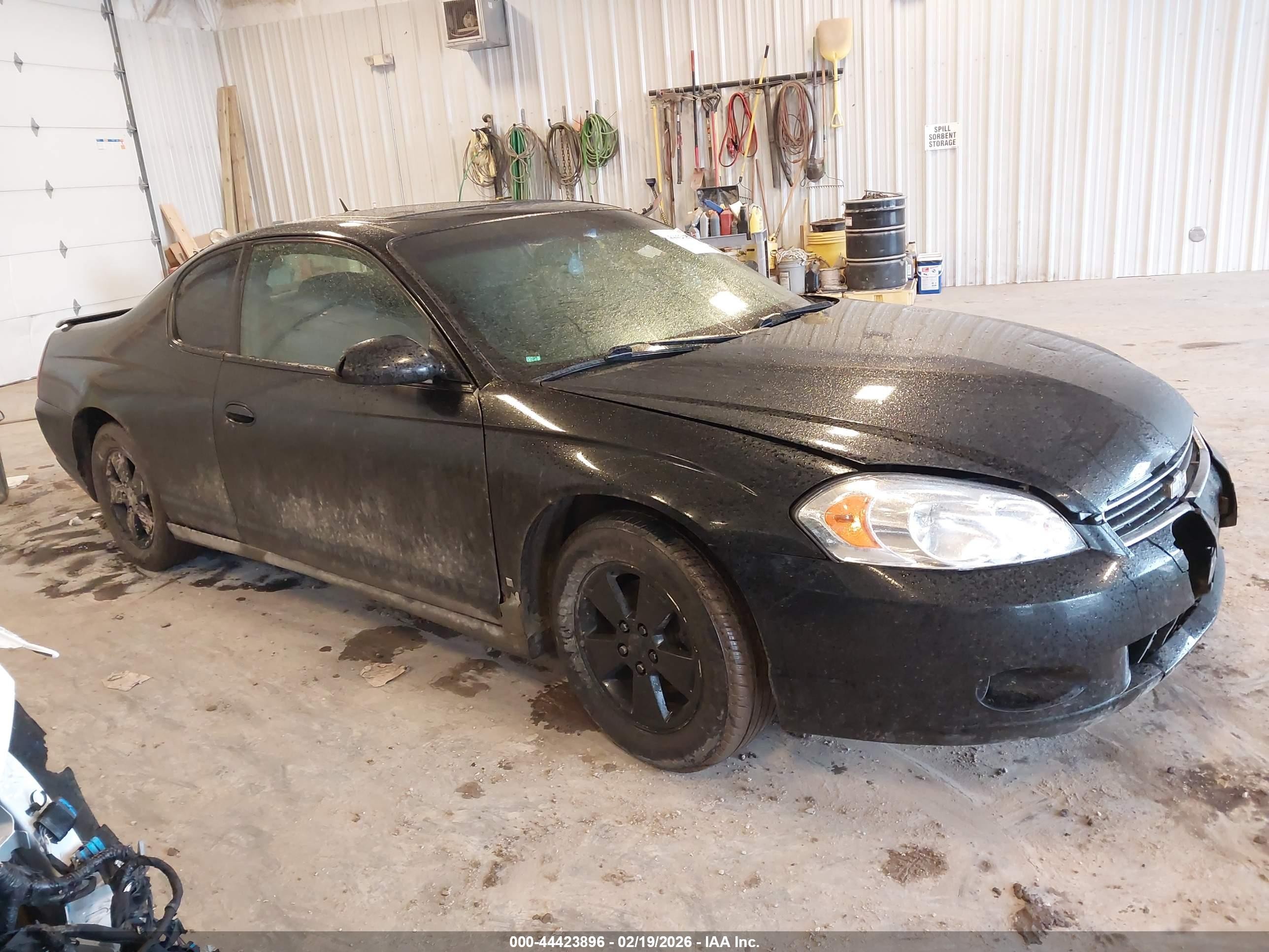 2006 Chevrolet Monte Carlo LT 3.5L, VIN 2G1WM15K569337981 — Front end