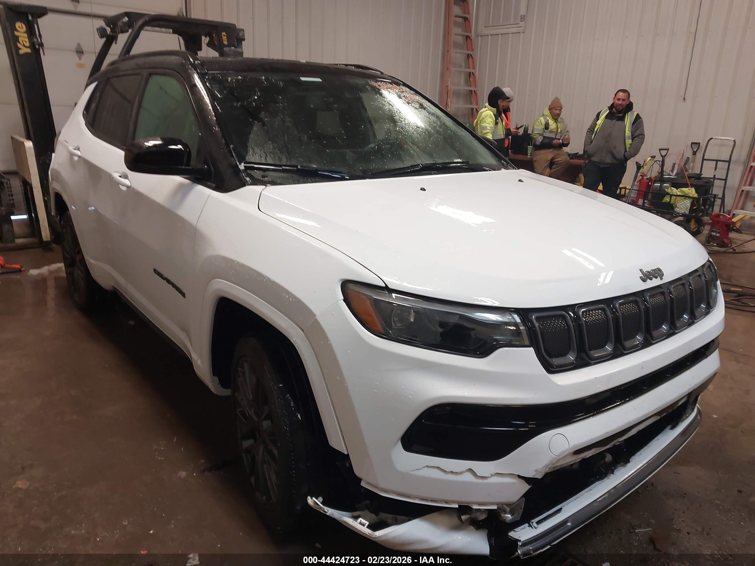 2022 Jeep Compass Limited, VIN 3C4NJDCB7NT203288 — Rear end