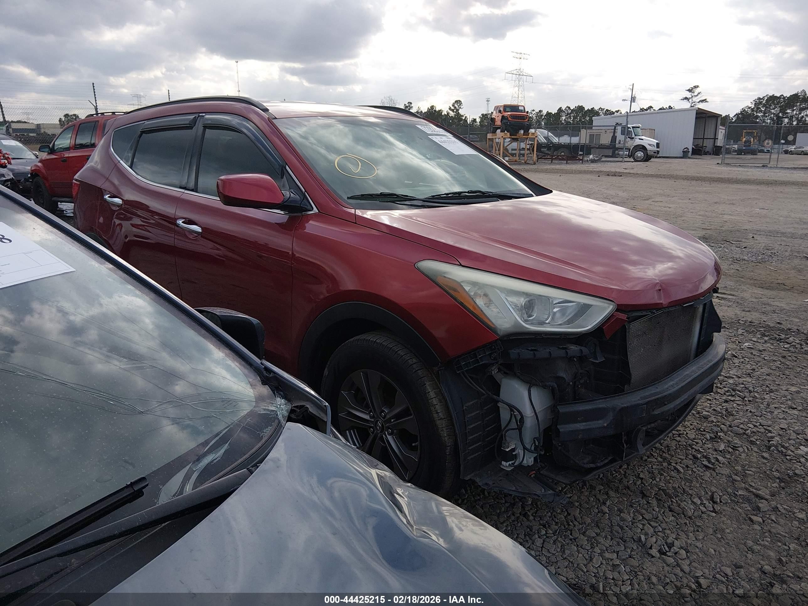 2013 Hyundai Santa Fe Sport, VIN 5XYZUDLB0DG025304 — Front end