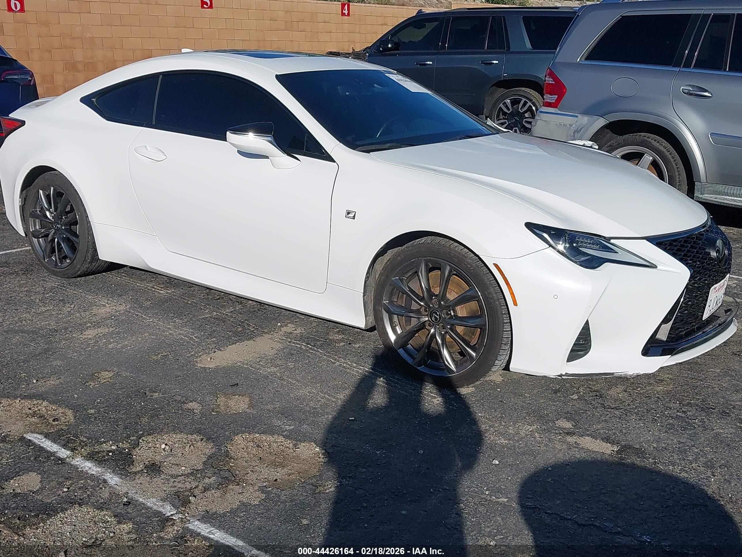 2021 Lexus RC 300 F Sport, VIN JTHGA5BC1M5011807 — Фото с аукциона