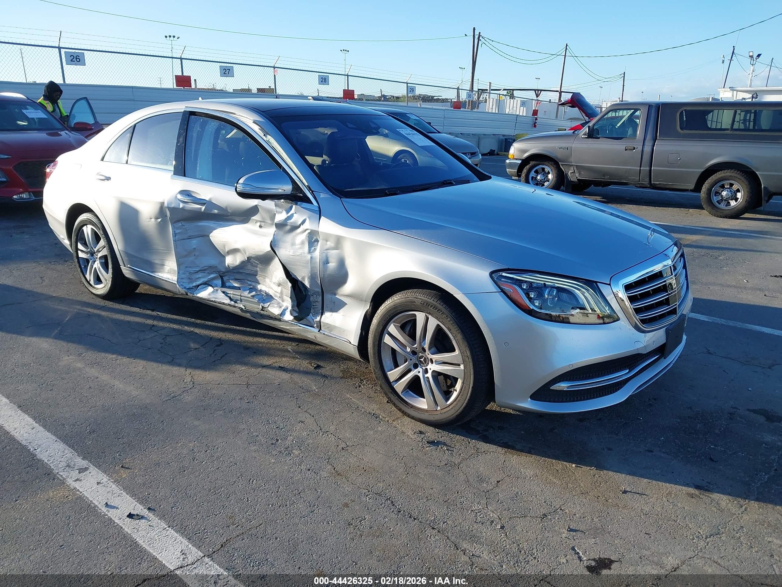 2019 Mercedes-Benz S 450, VIN WDDUG6GB8KA475969 — Side