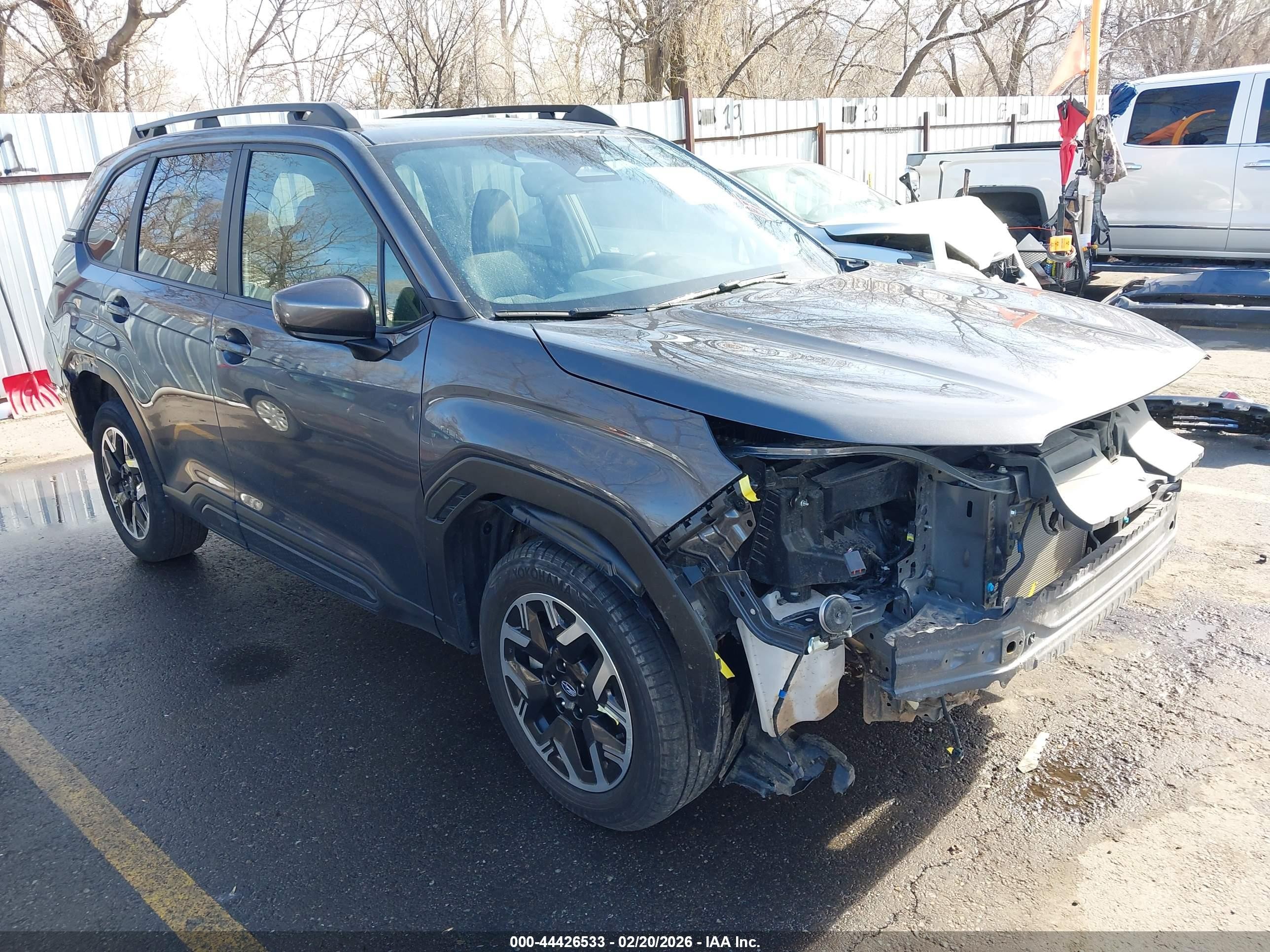 2025 Subaru Forester Premium, VIN JF2SLDDC8SH412166 — По всему кузову