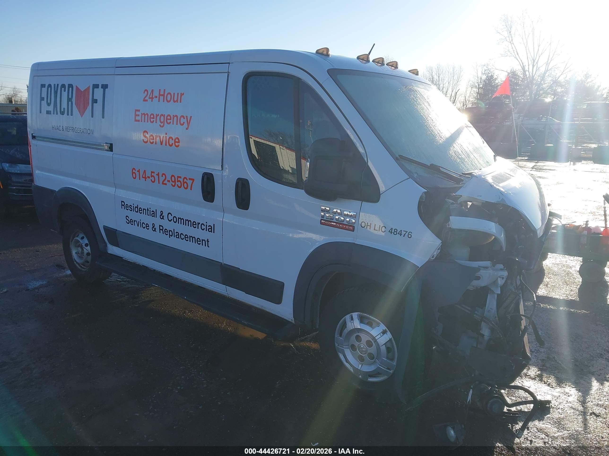 2016 Ram ProMaster Cargo, VIN 3C6TRVAG9GE116561 — Front end