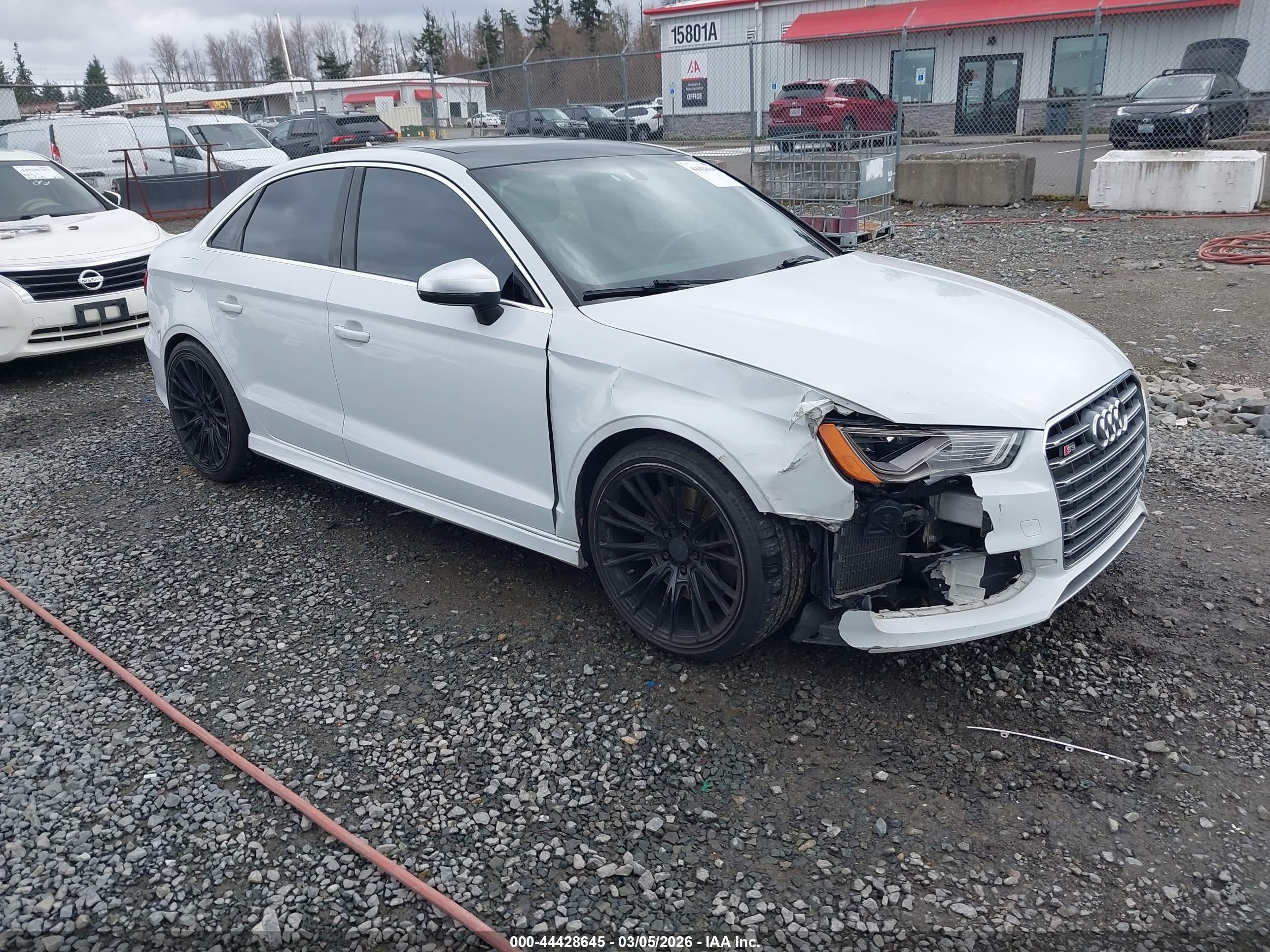 2015 Audi S3 Prestige, VIN WAUFFGFF1F1109967 — Перед