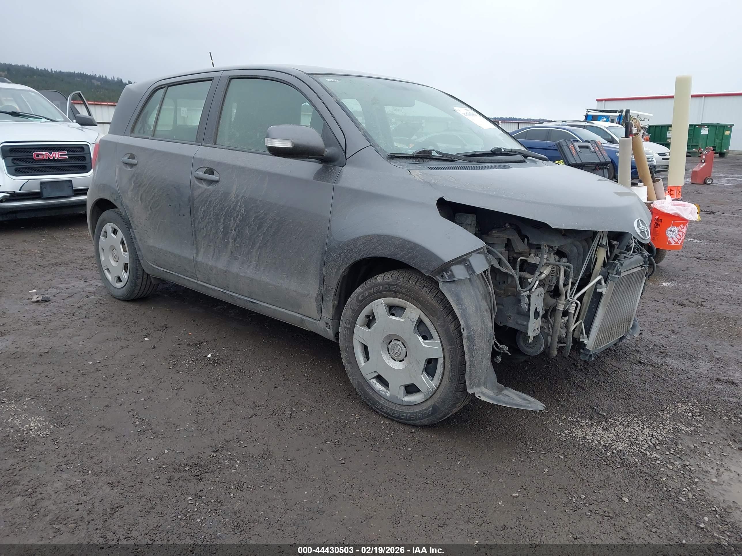 2010 Scion xD, VIN JTKKU4B40A1000332 — Front end