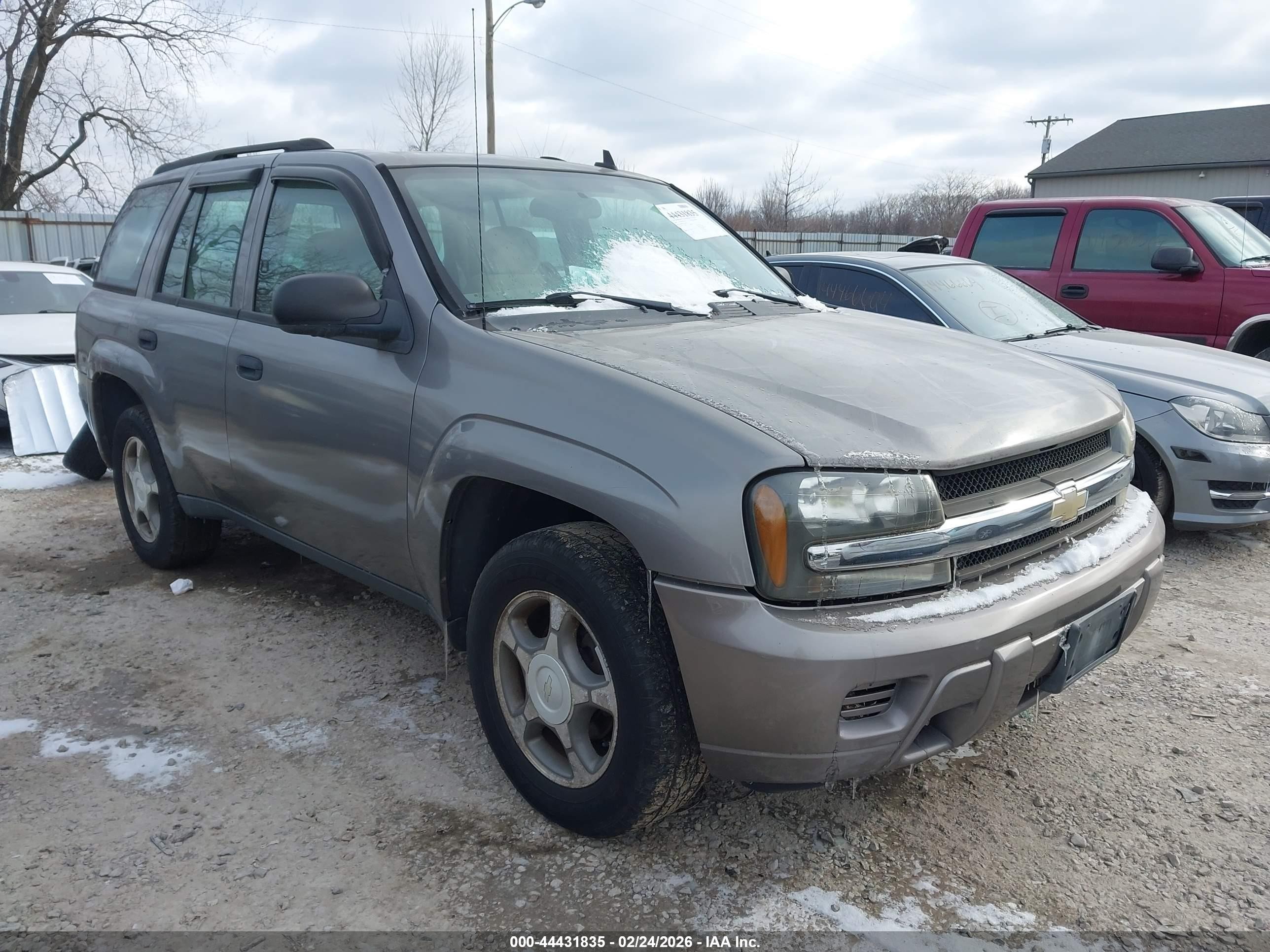2007 Chevrolet TrailBlazer LS, VIN 1GNDS13S072199085 — Normal wear