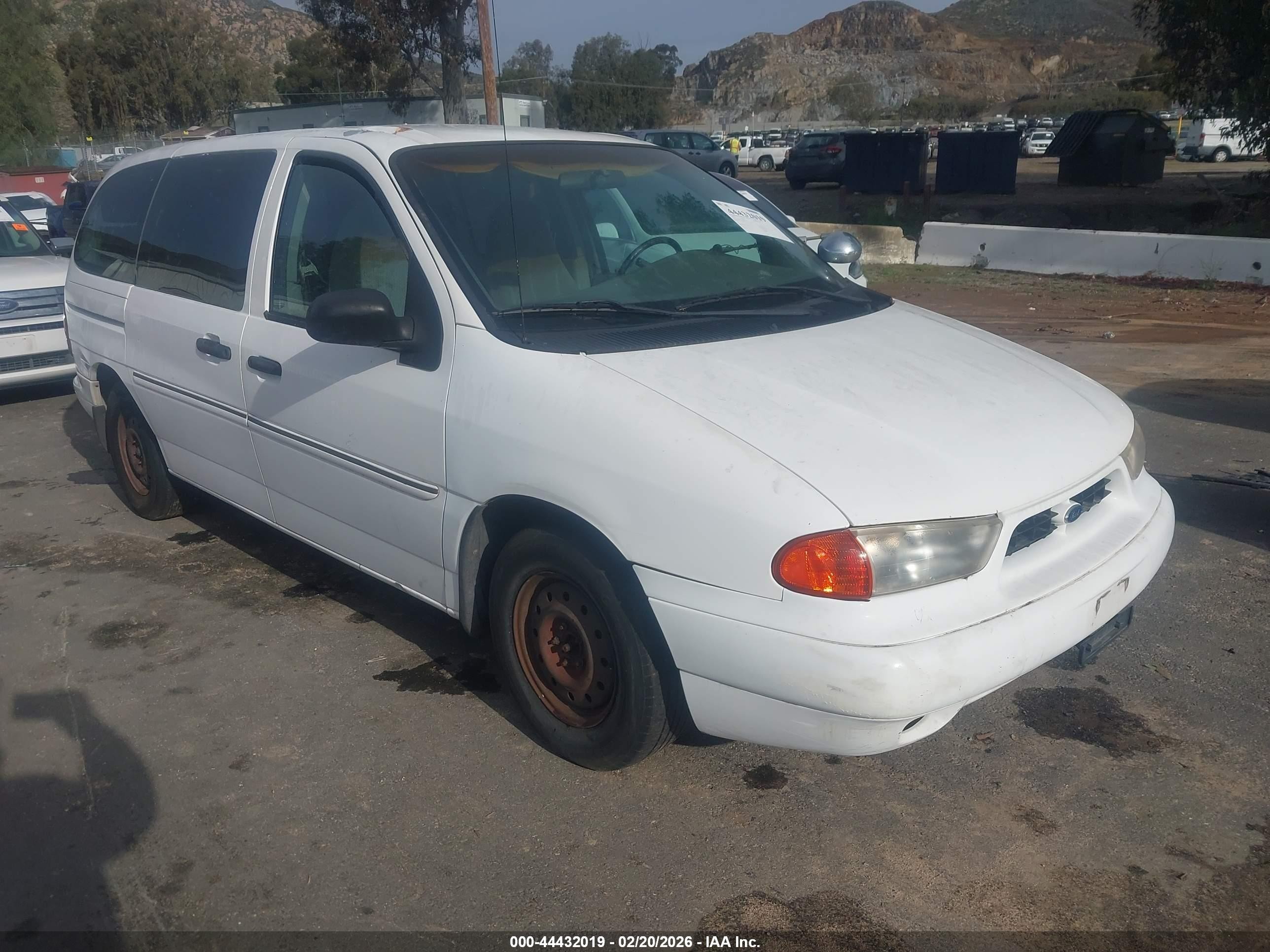 1998 Ford Windstar LX, VIN 2FMZA5146WBC47027 — Side