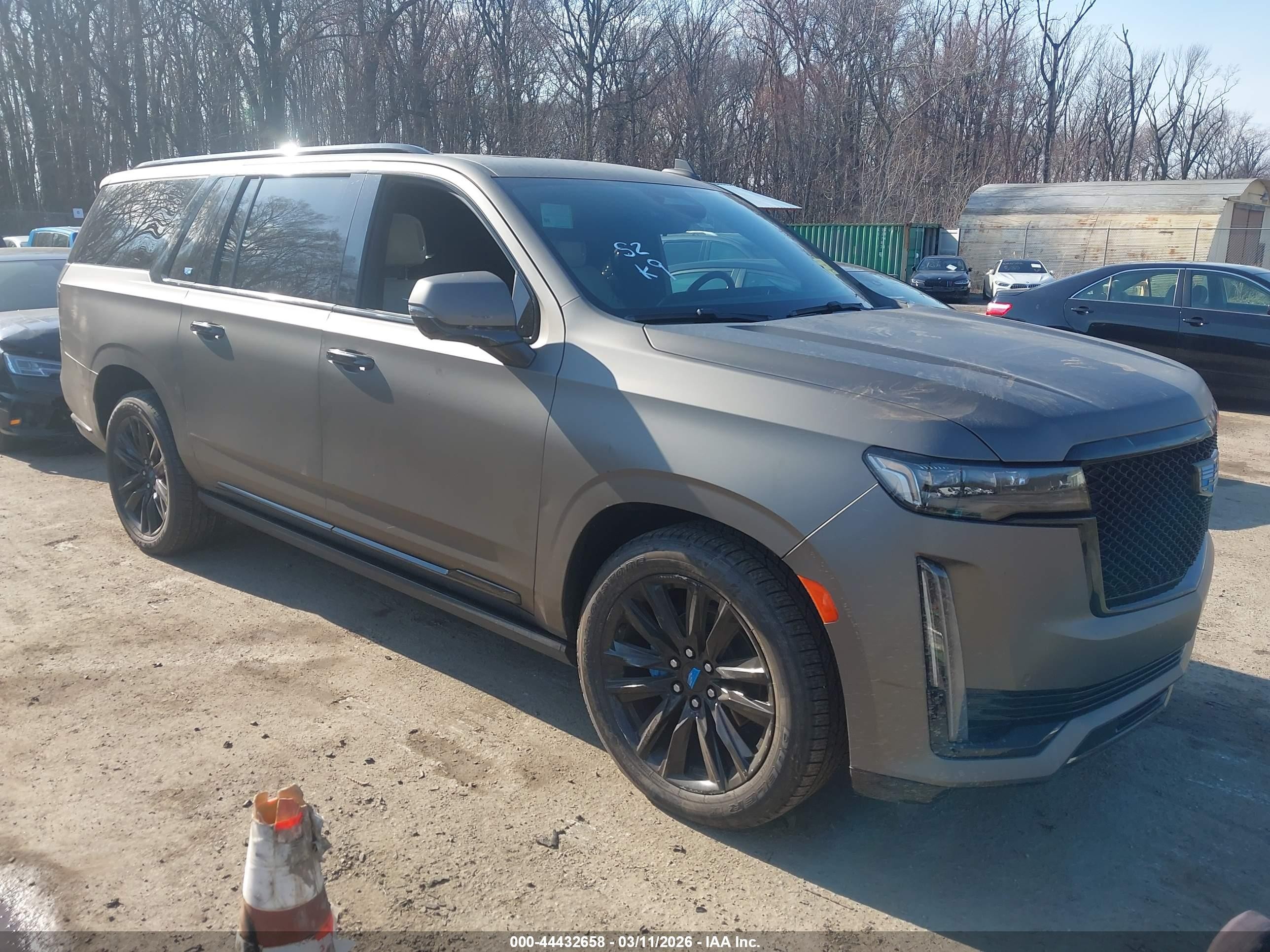 2021 Cadillac Escalade ESV, VIN 1GYS3PKL2MR290334 — Theft recovery