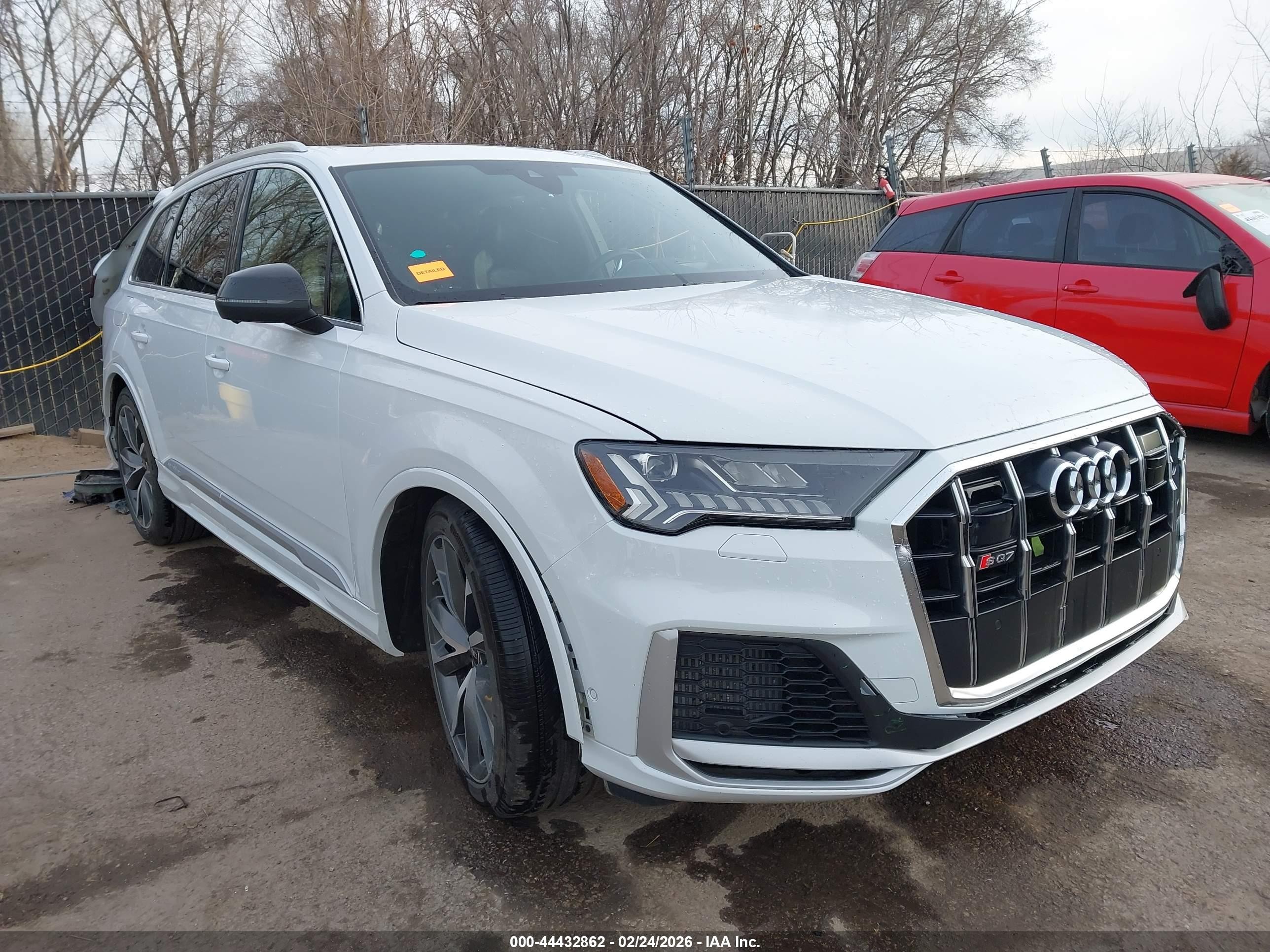 2023 Audi SQ7 Prestige, VIN WA1VWBF77PD003852 — Rear end