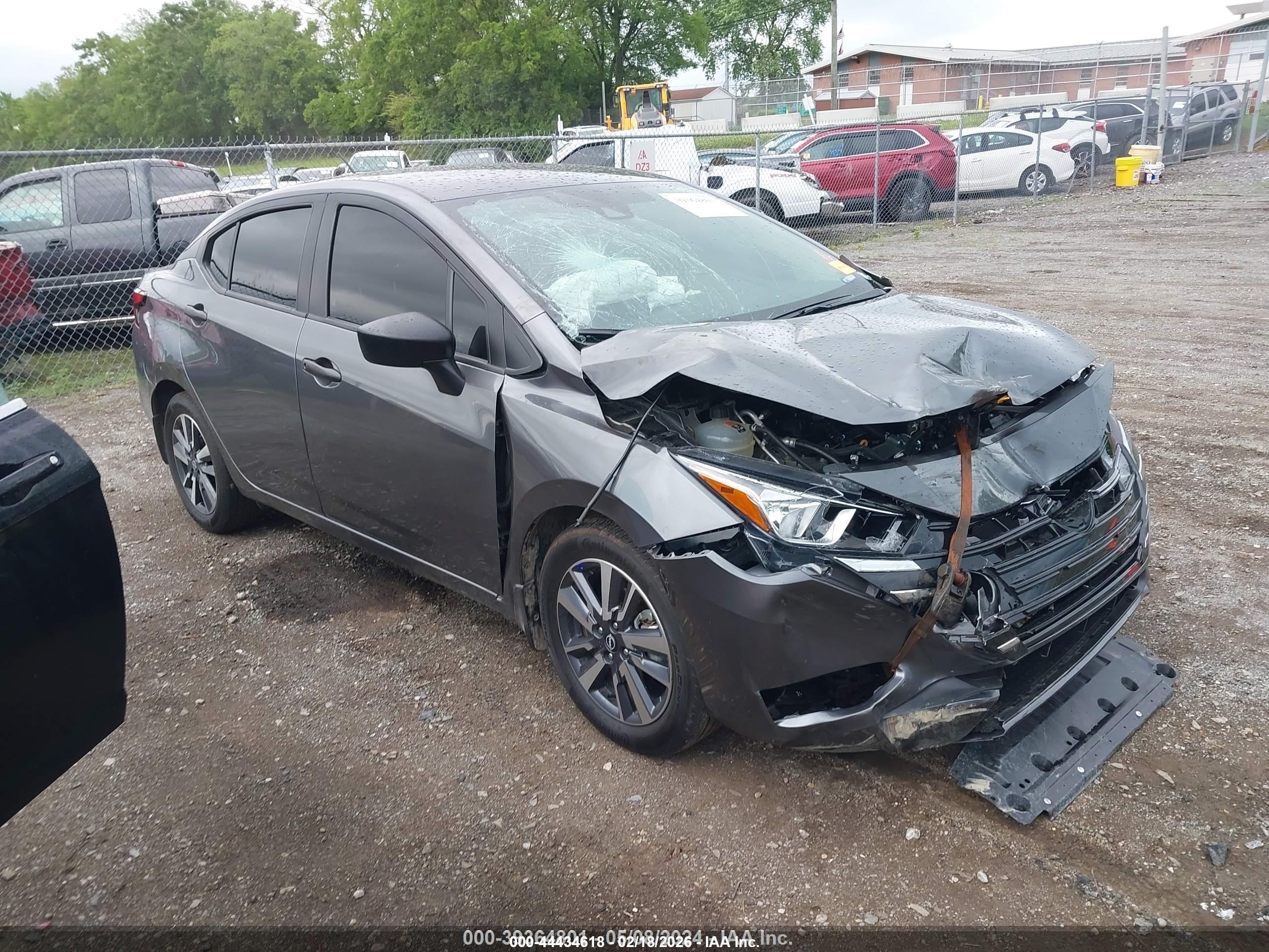 2024 Nissan Versa S, VIN 3N1CN8DV0RL833755 — Front end
