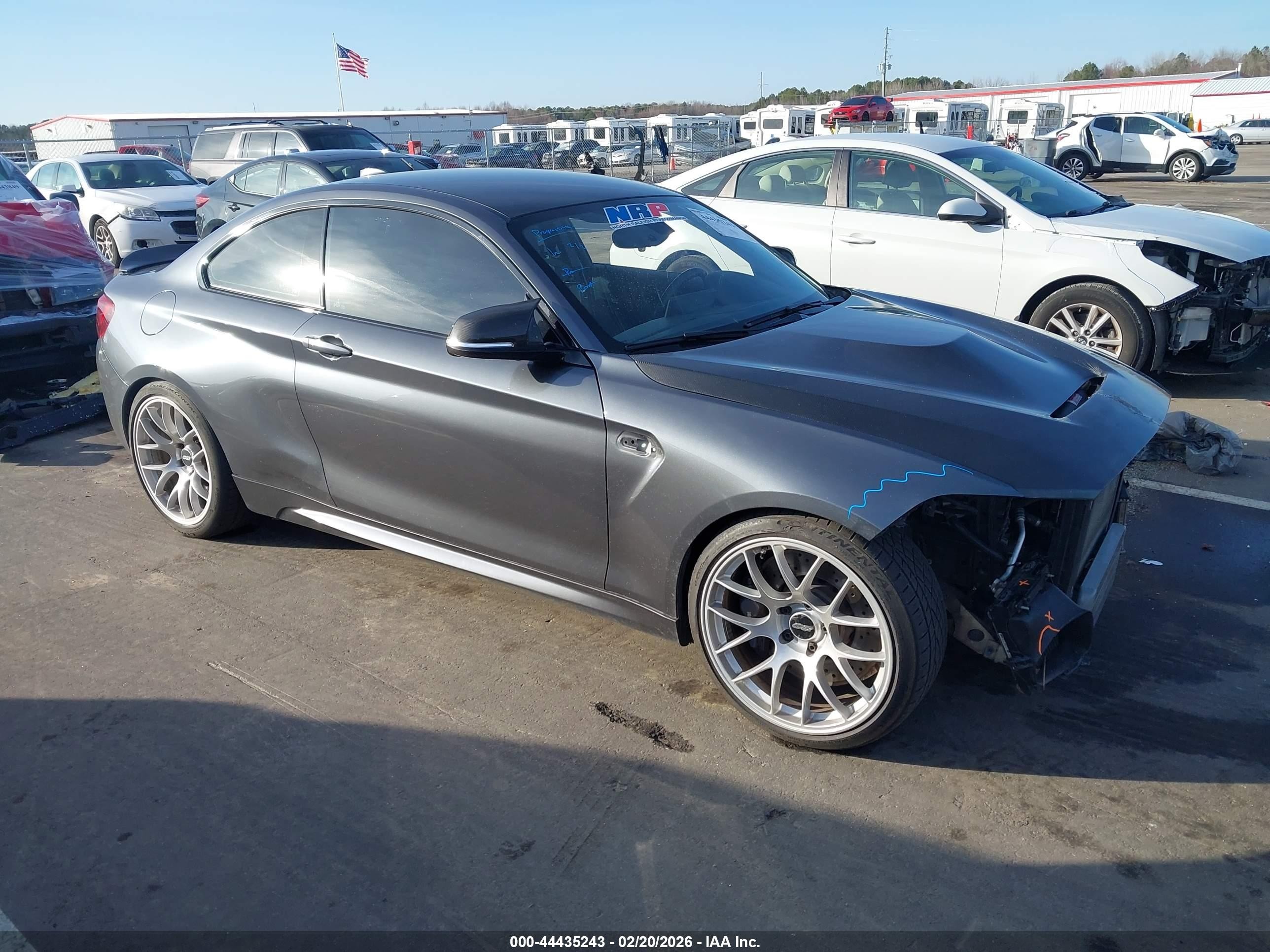 2017 BMW M2, VIN WBS1H9C56HV887118 — Перед
