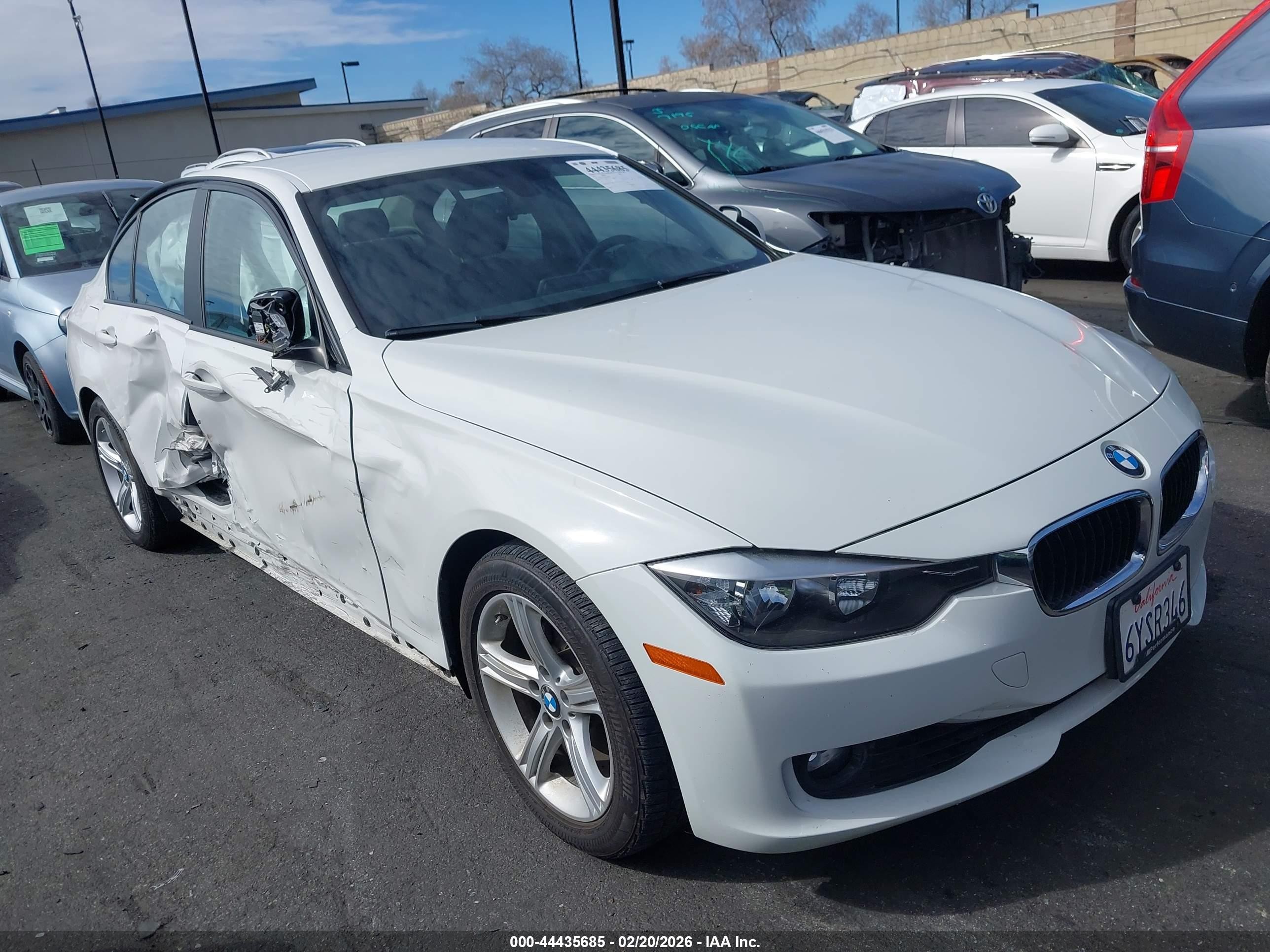 2013 BMW 3 Series 328i, VIN WBA3C1C52DF438486 — Side