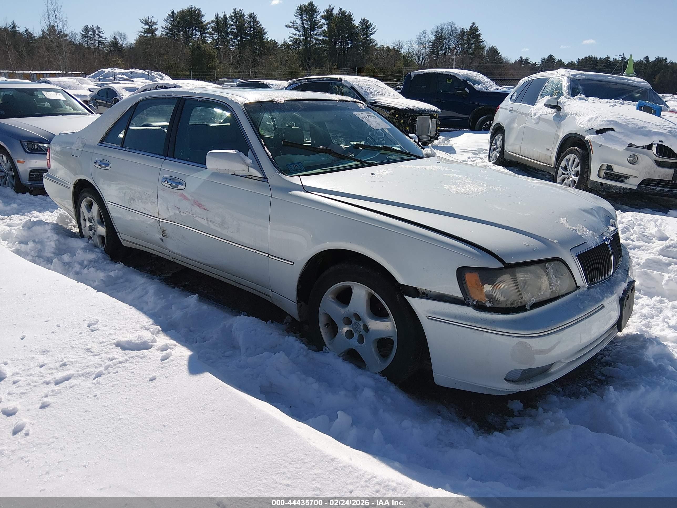 1999 Infiniti Q45, VIN JNKBY31A0XM603106 — Front end