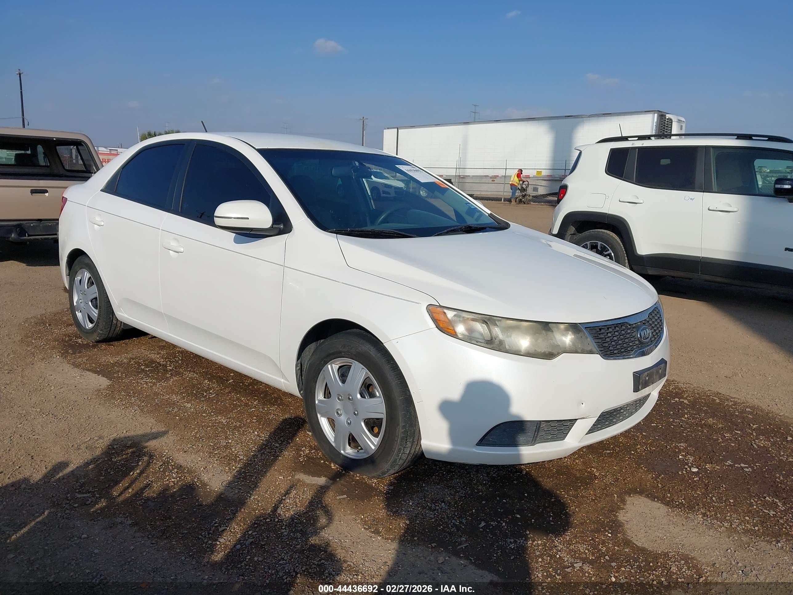 2013 Kia Forte EX, VIN KNAFU4A22D5697425 — Repossession