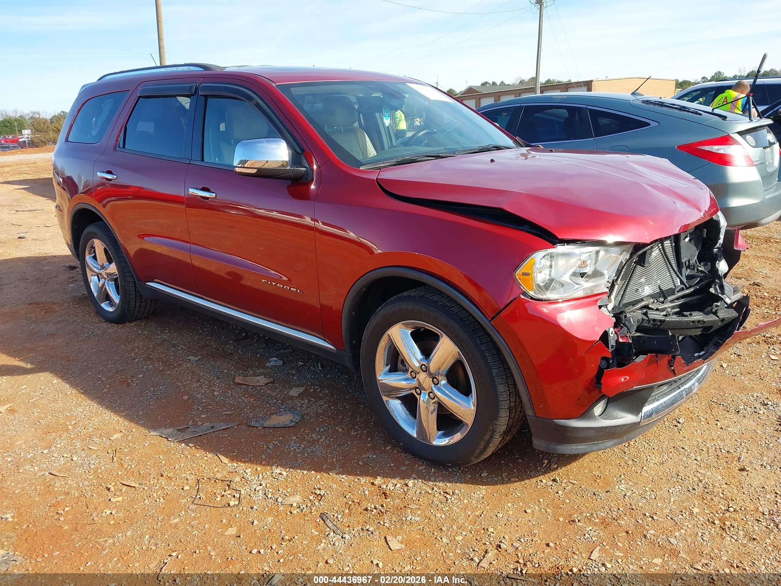 2013 Dodge Durango Citadel, VIN 1C4SDJETXDC528946 — Front end