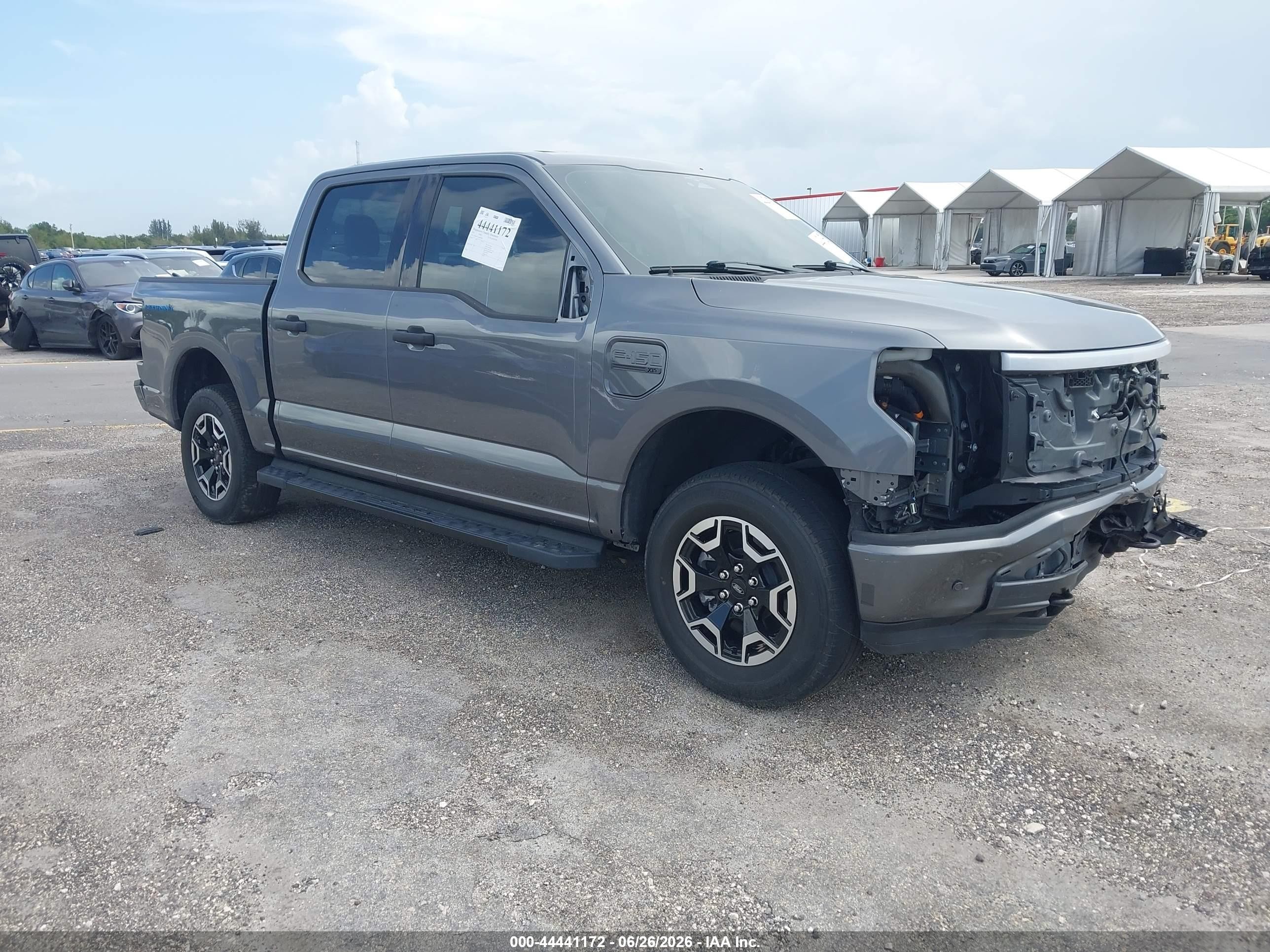 2023 Ford F-150 Lightning Pro, VIN 1FTVW1EL1PWG59788 — Front end