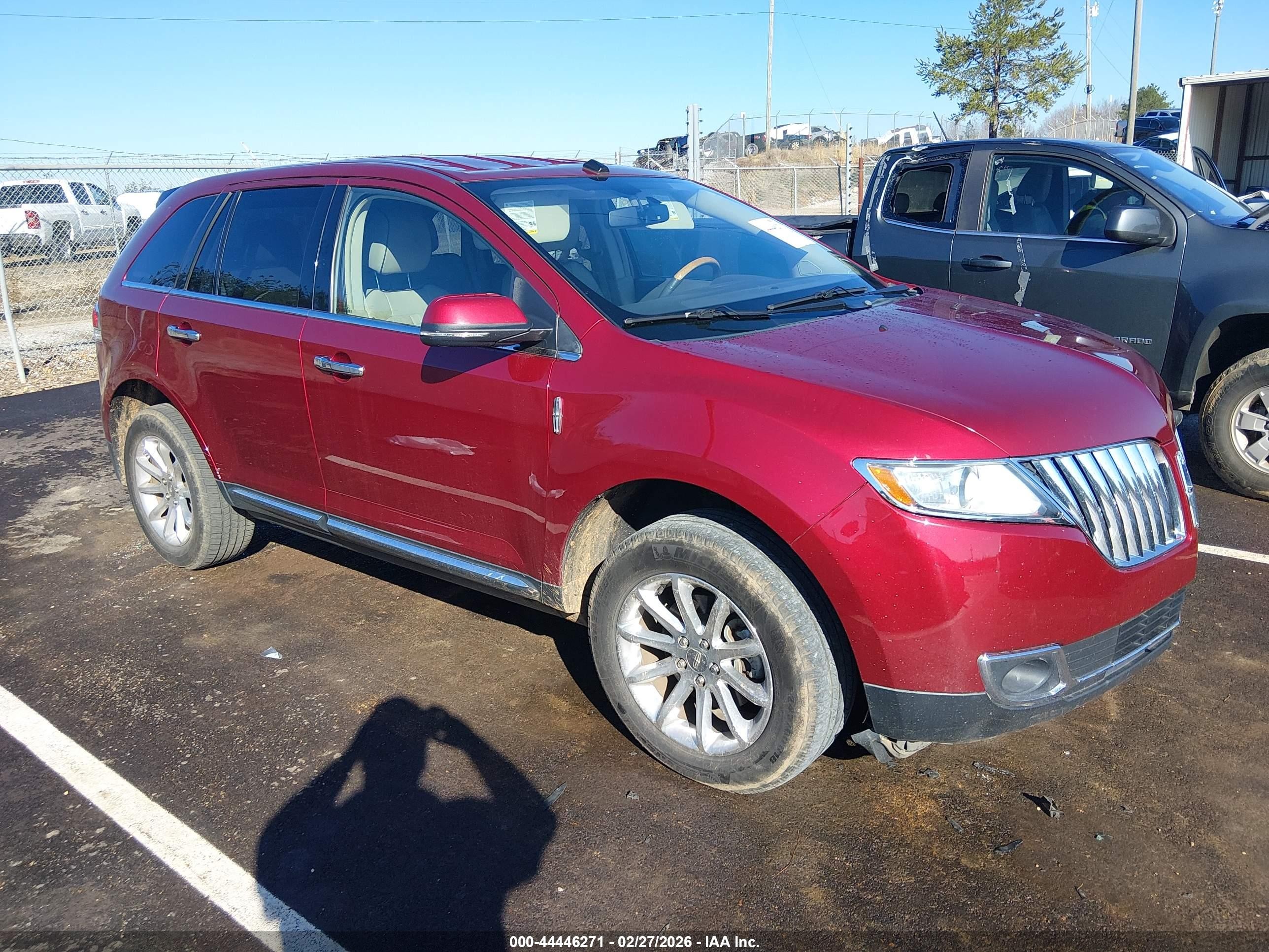 2014 Lincoln MKX, VIN 2LMDJ6JK2EBL19181 — Крыша