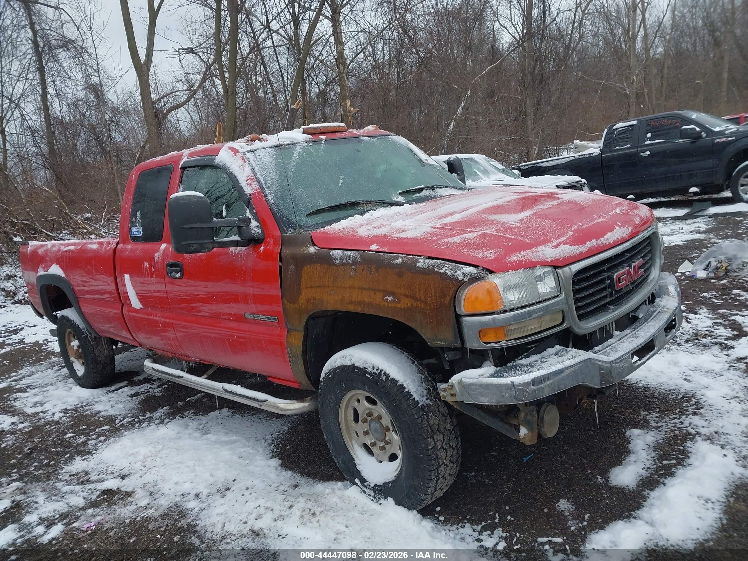 2006 GMC Sierra 3500, VIN 1GTHK39U26E168755 — Side