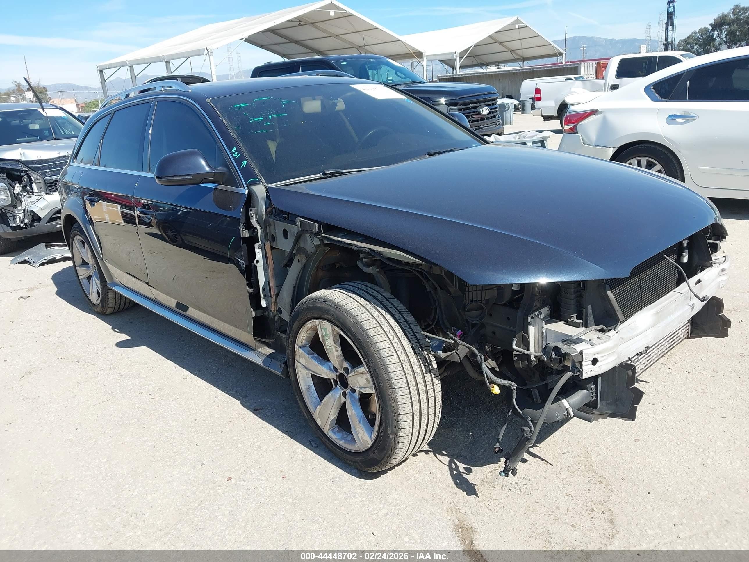 2016 Audi allroad A4 Premium Plus, VIN WA1UFAFL9GA005154 — Front end