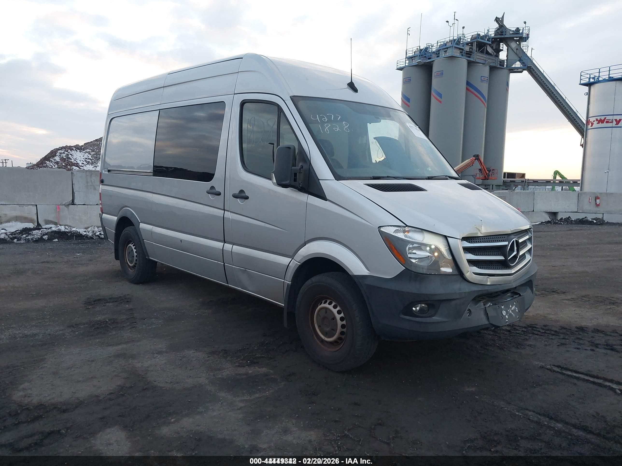 2018 Mercedes-Benz Sprinter Crew, VIN WD4PE7CD6JP589853 — Rear end