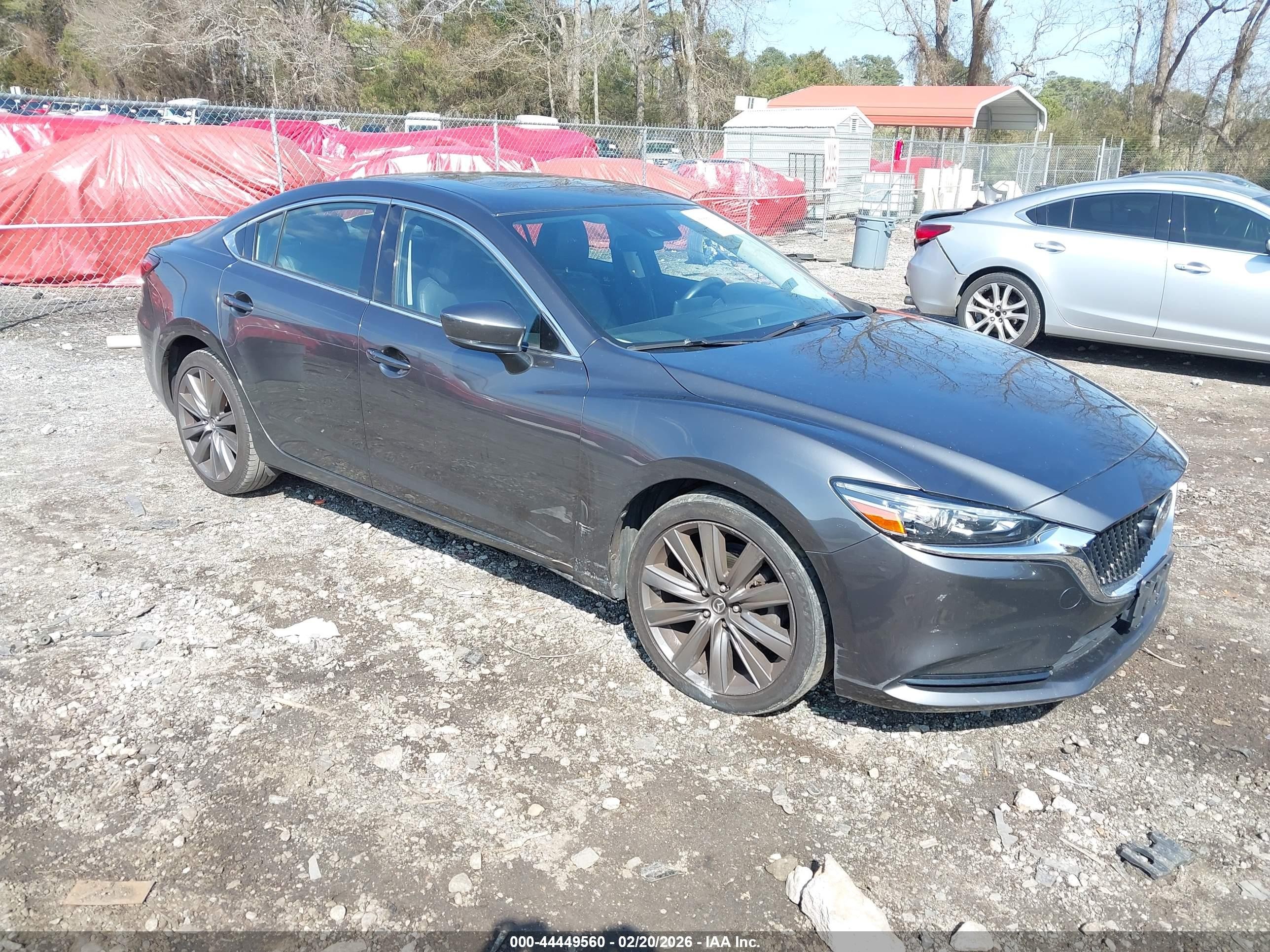 2018 Mazda 6 Touring, VIN JM1GL1VM8J1331931 — Rear end