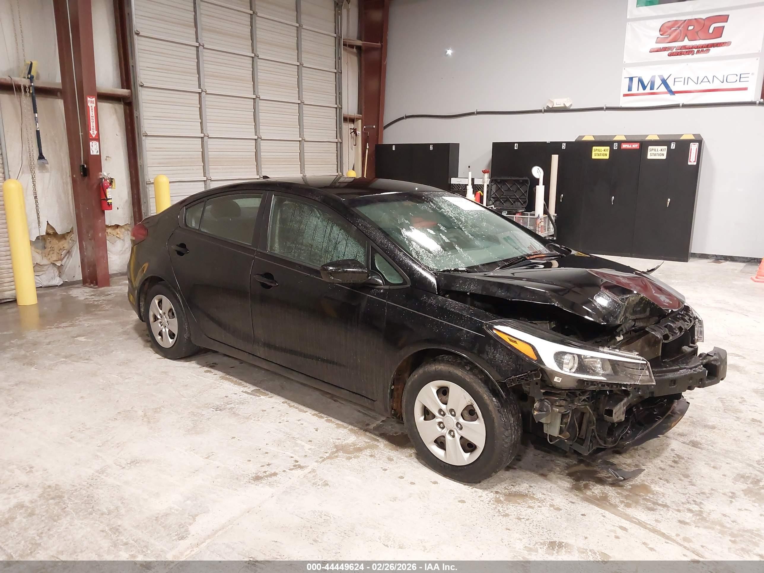 2017 Kia Forte LX, VIN 3KPFK4A74HE102119 — Front end