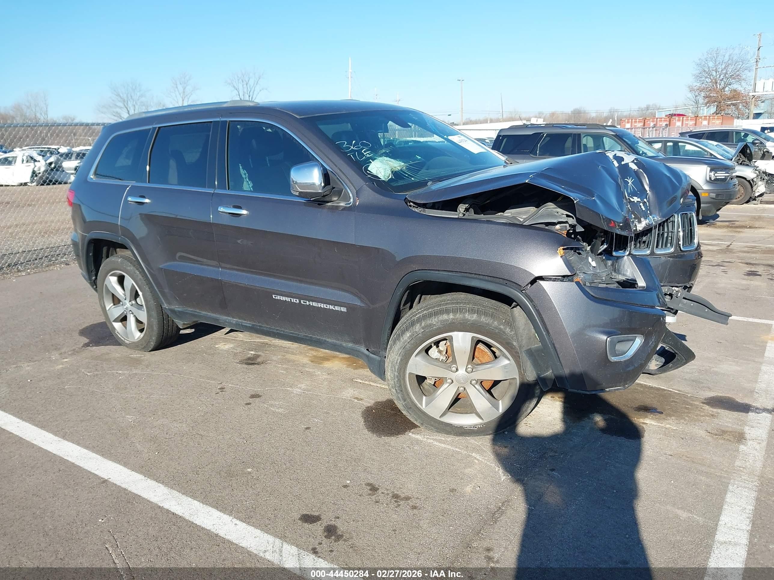 2015 Jeep Grand Cherokee Limited, VIN 1C4RJEBGXFC957576 — Перед