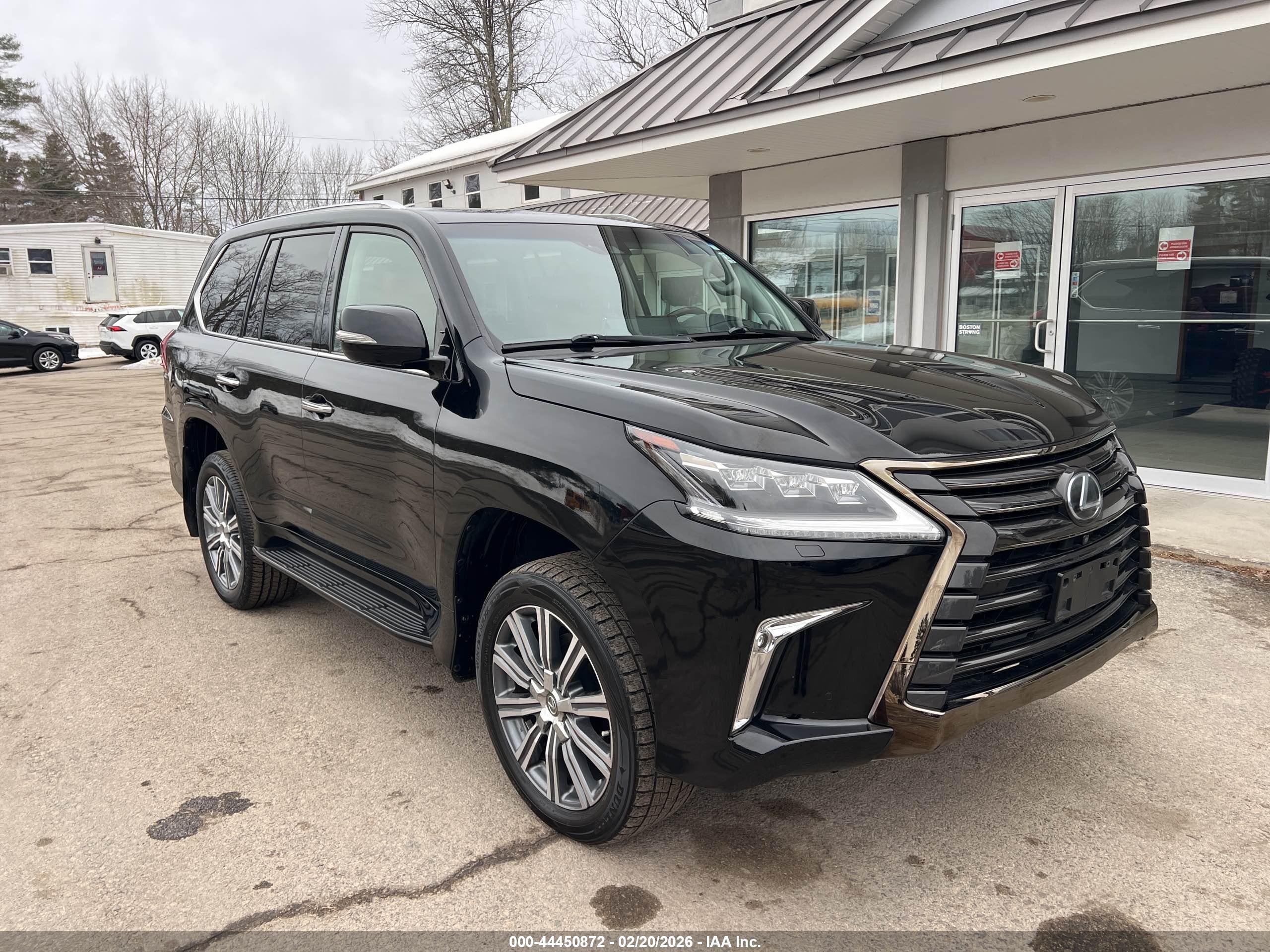 2016 Lexus LX 570, VIN JTJHY7AX5G4202512 — Normal wear