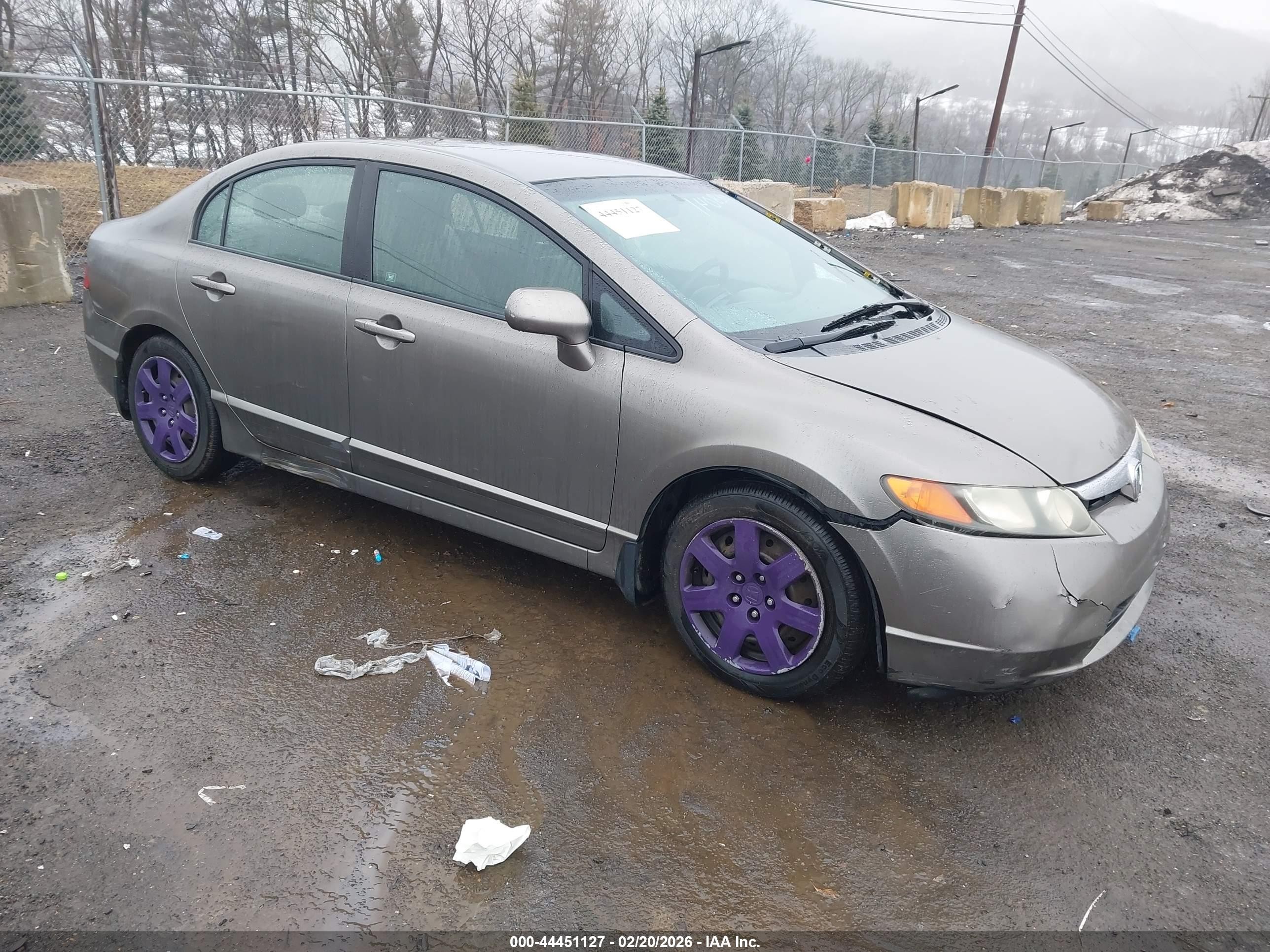 2008 Honda Civic LX, VIN 2HGFA16518H325751 — Auction photo