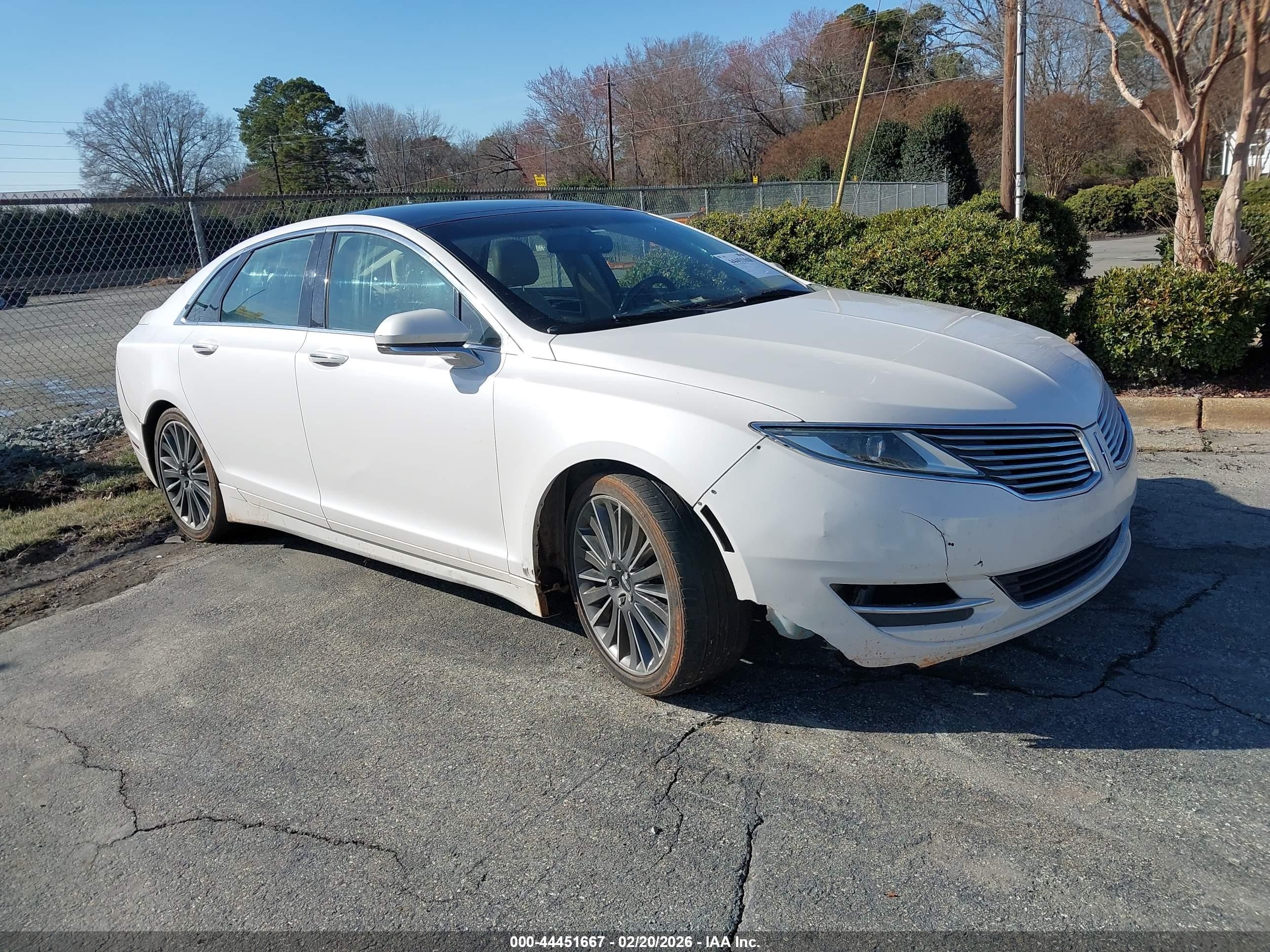 2016 Lincoln MKZ, VIN 3LN6L2G97GR608959 — Repossession