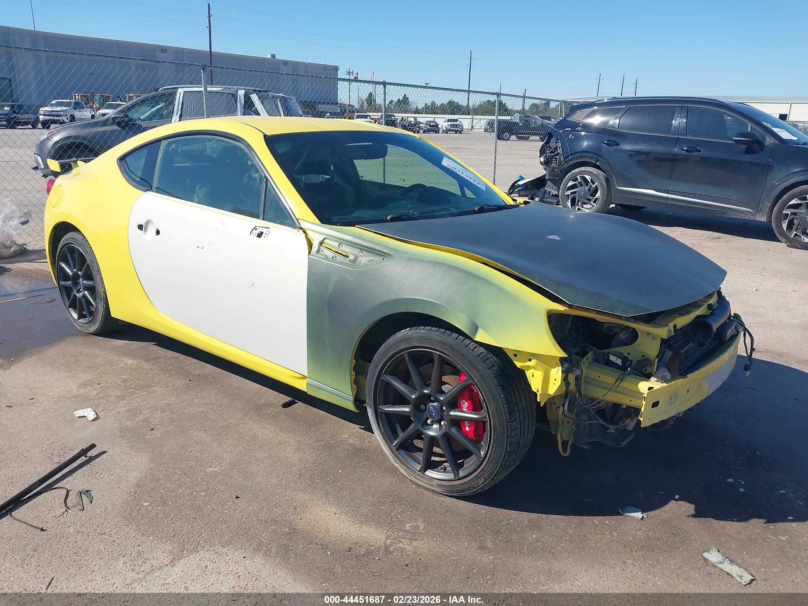 2017 Subaru BRZ Limited, VIN JF1ZCAC16H9601242 — Front end