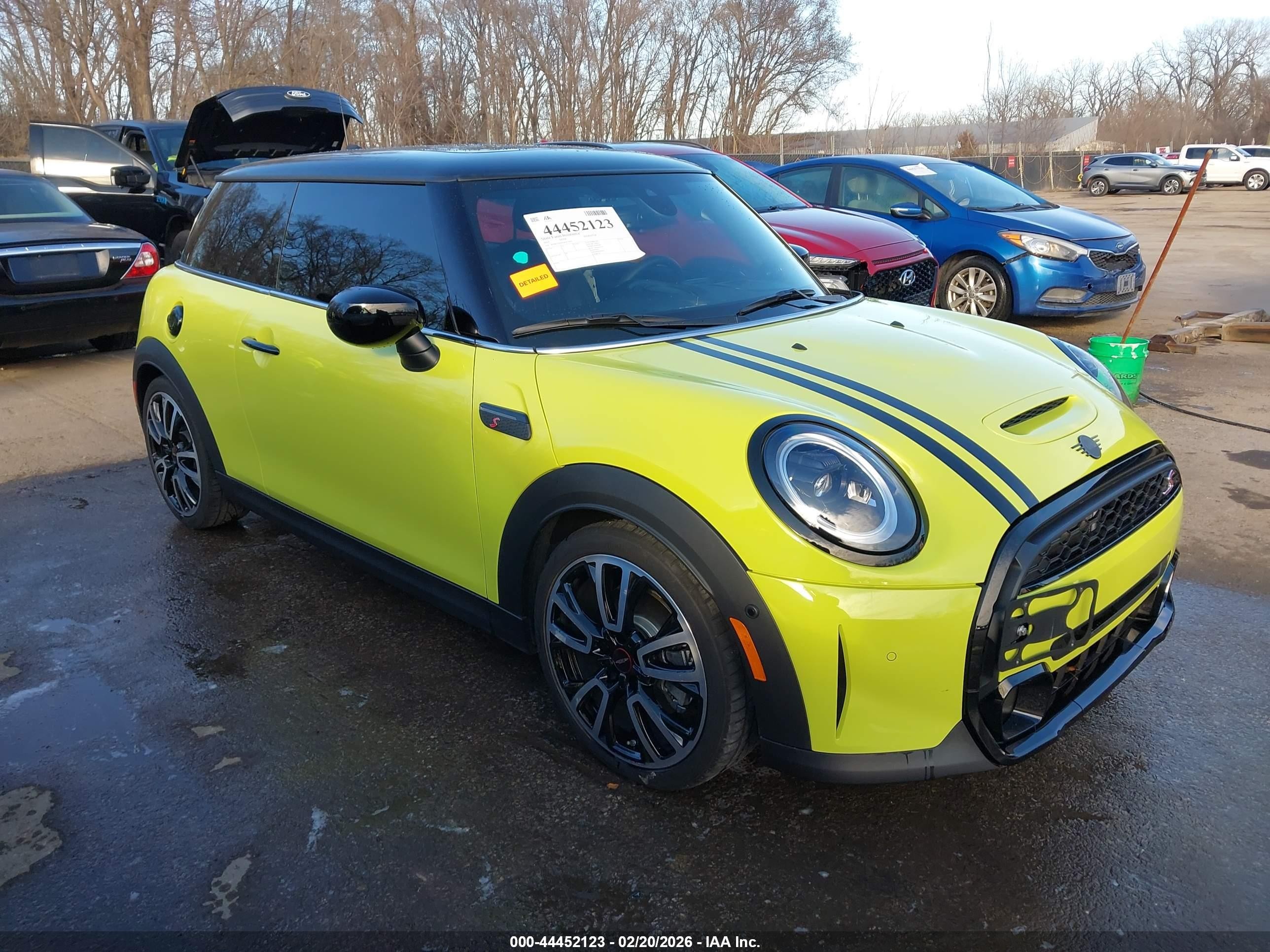 2023 MINI Hardtop Cooper S, VIN WMW53DH05P2S75903 — Side