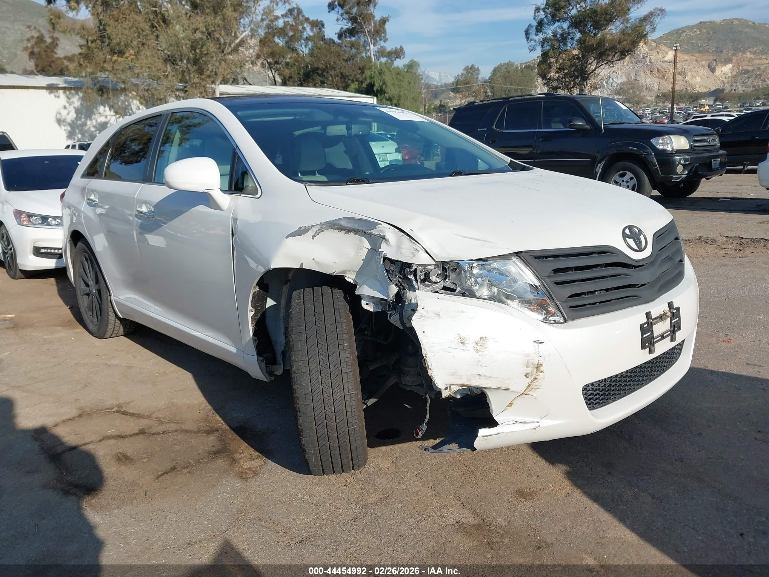 2012 Toyota Venza LE, VIN 4T3ZA3BB6CU061745 — Front end