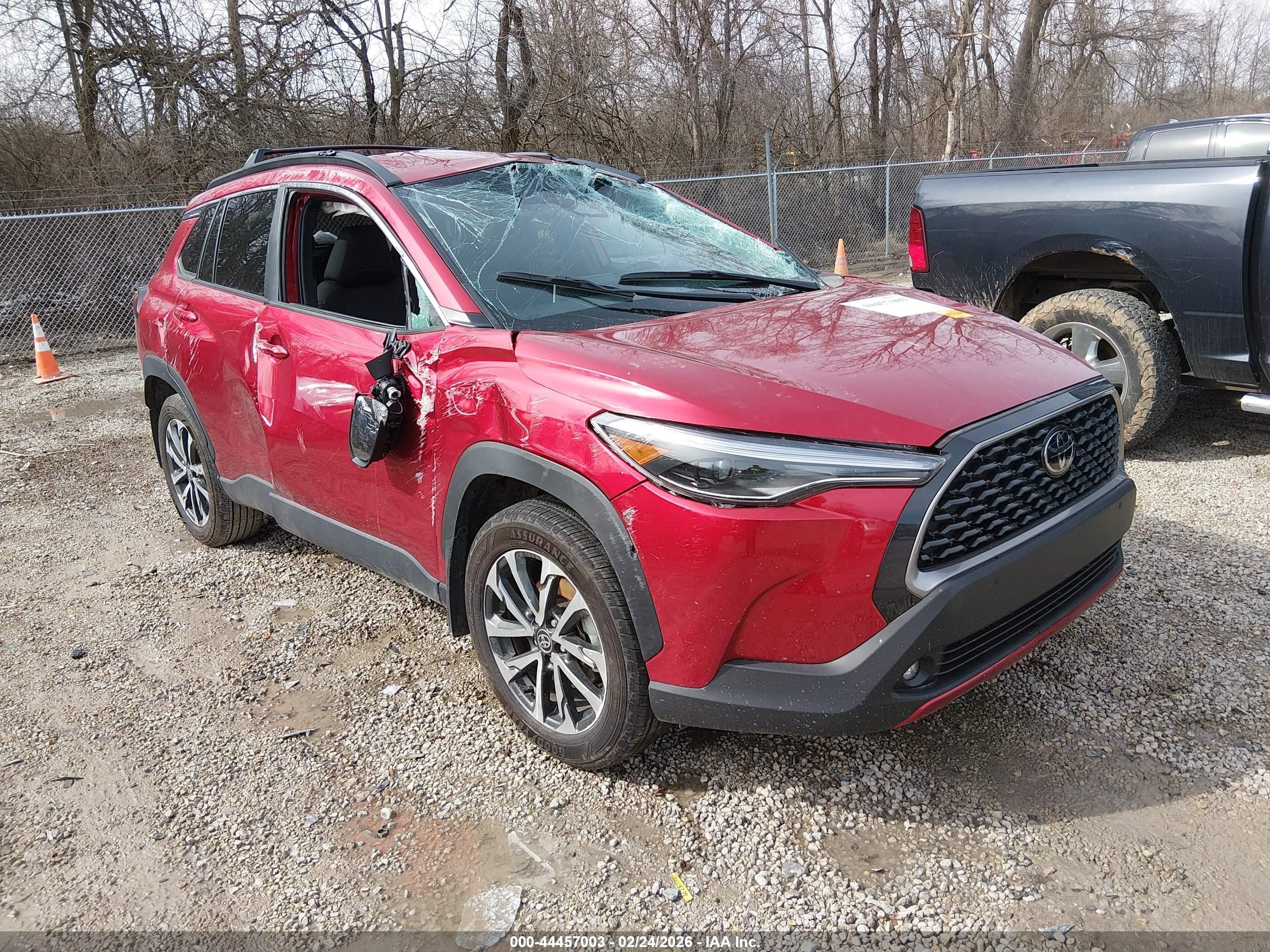 2025 Toyota Corolla Cross XLE, VIN 7MUEAAAG9SV142308 — Rollover
