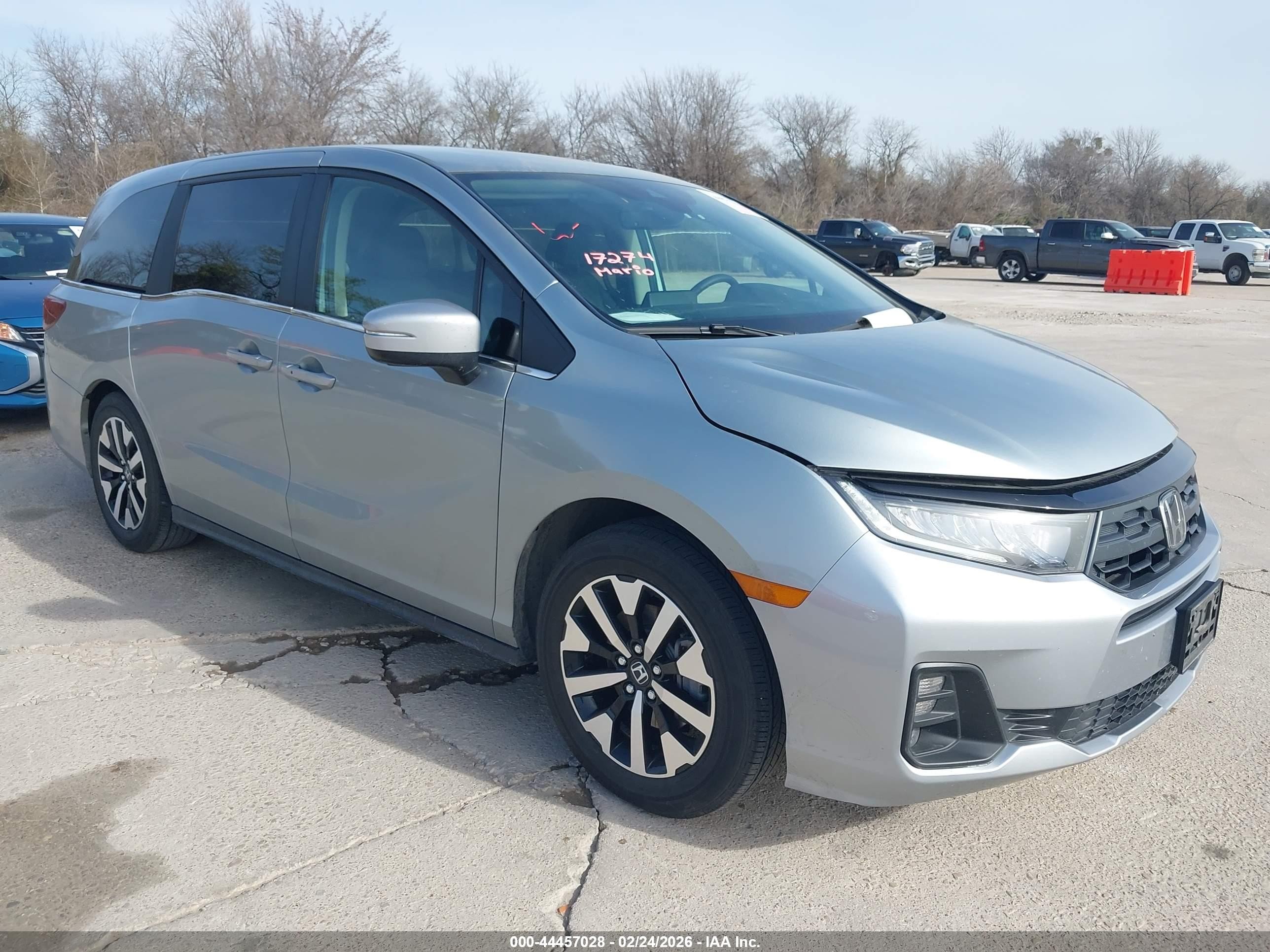 2025 Honda Odyssey EX-L, VIN 5FNRL6H68SB072014 — Side