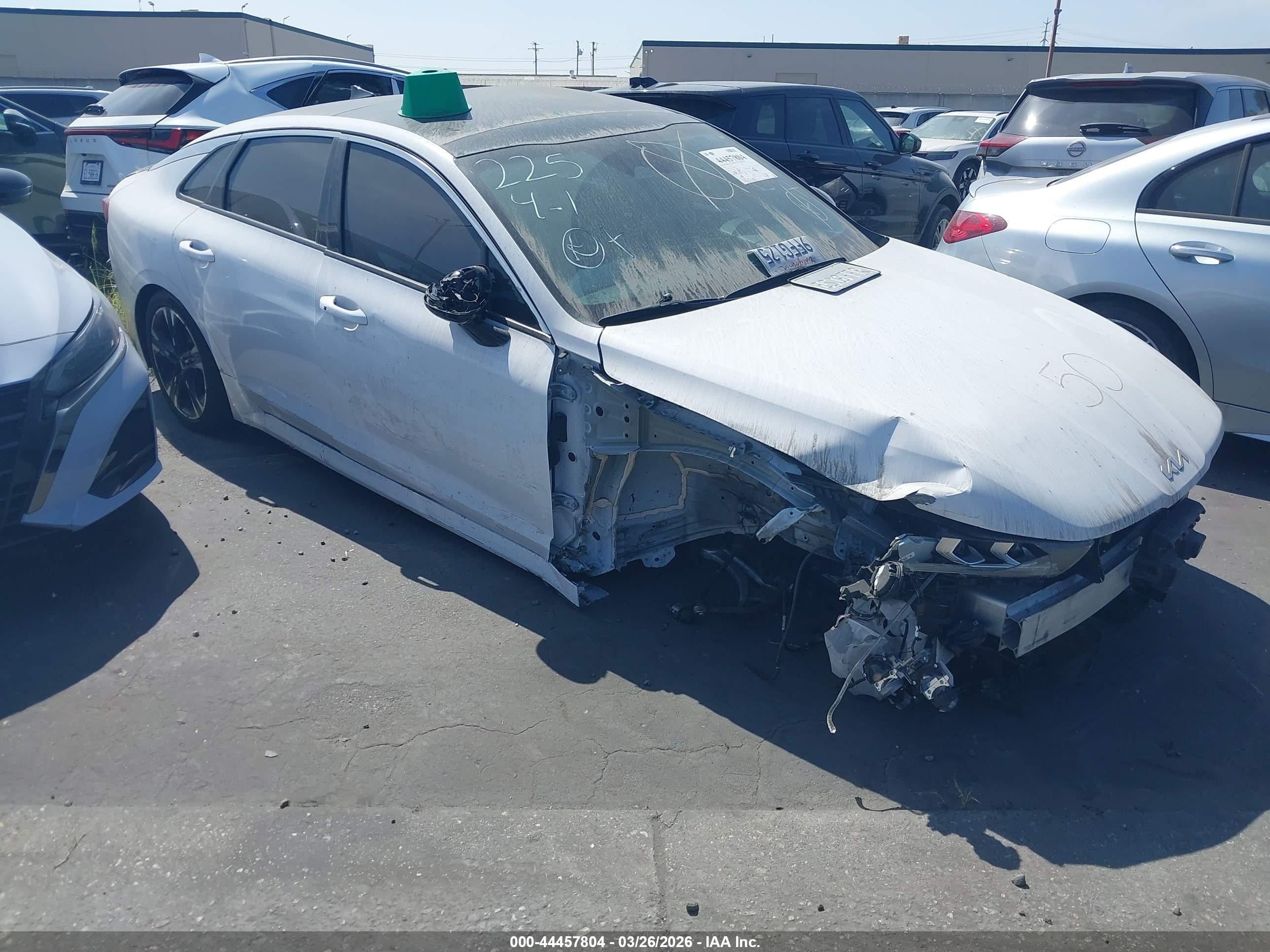 2023 Kia K5 GT-Line, VIN 5XXG64J21PG203914 — Front end