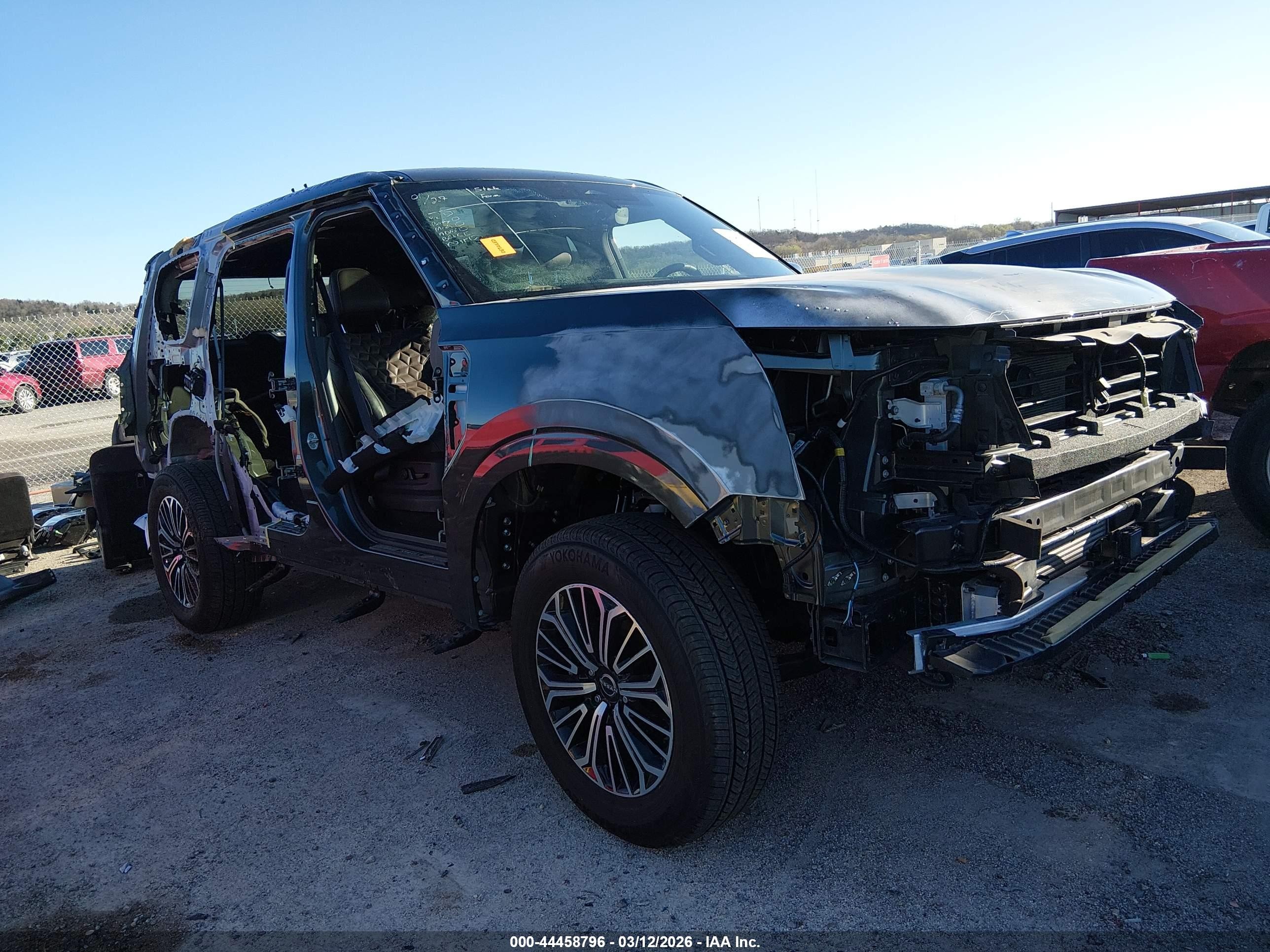 2025 Nissan Armada Platinum, VIN JN8AY3EBXS9101073 — Side