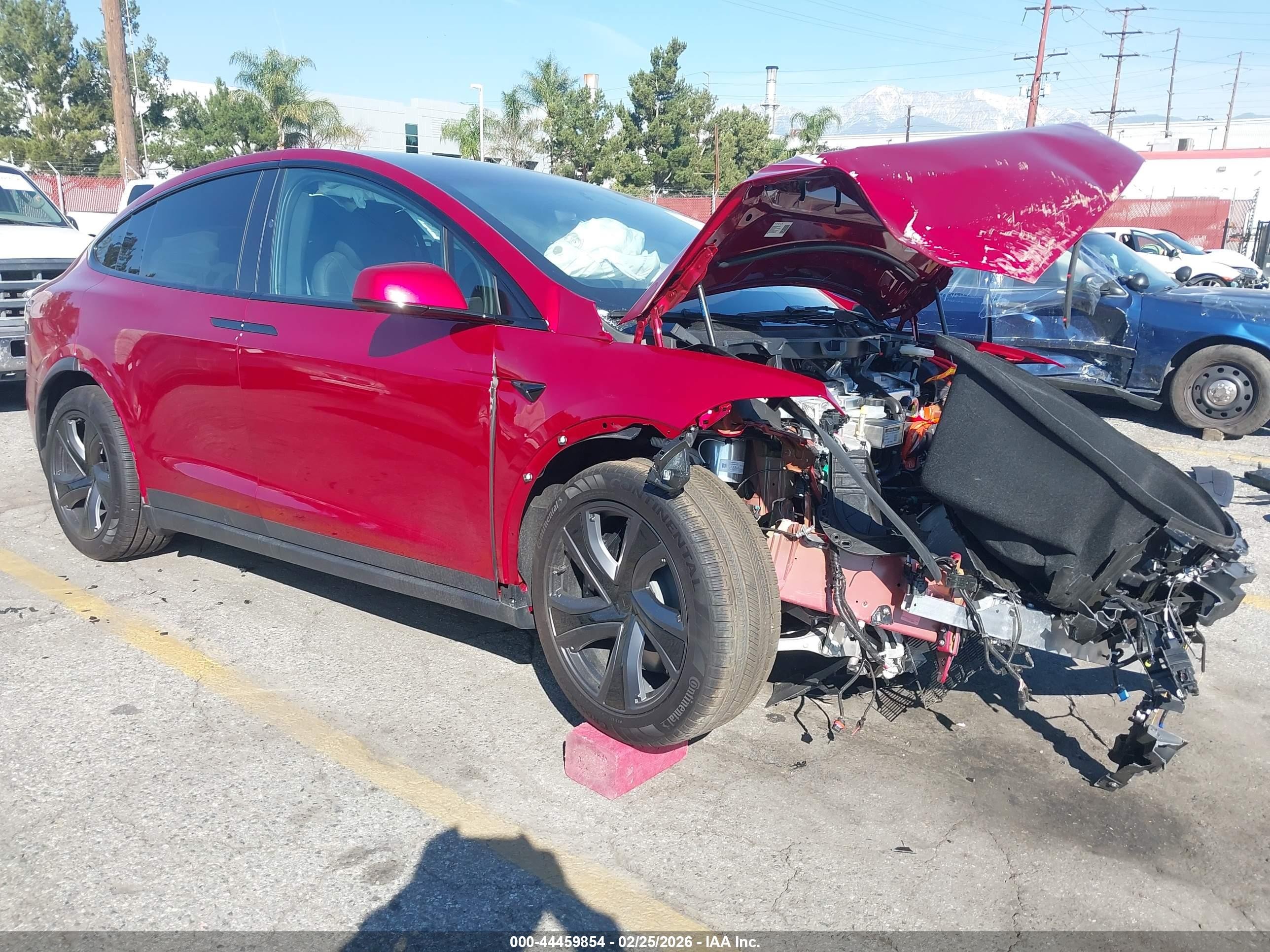 2026 Tesla Model X, VIN 7SAXCAE58TF482662 — Front end