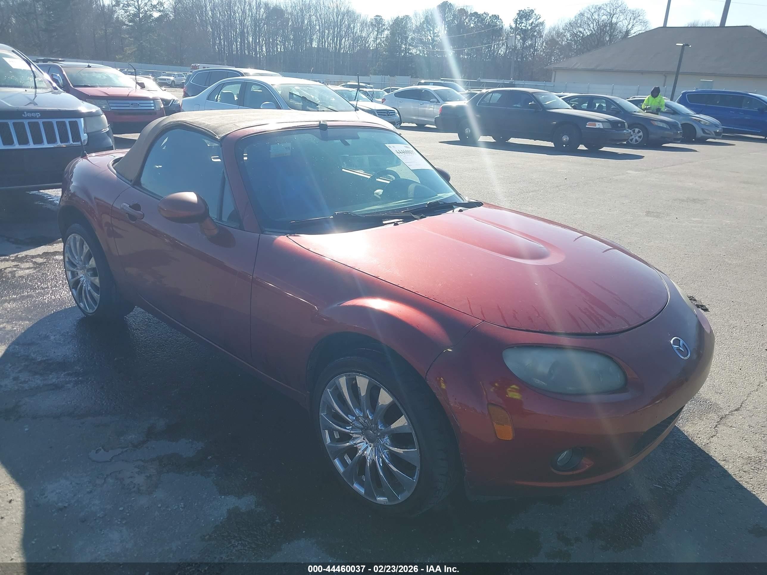 2006 Mazda MX-5 Miata Touring, VIN JM1NC25F060110397 — Normal wear