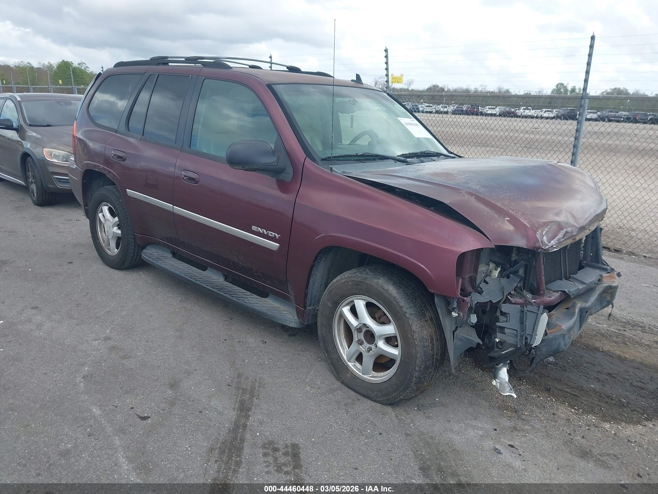 2006 GMC Envoy SLE, VIN 1GKDS13S562188840 — Not stated