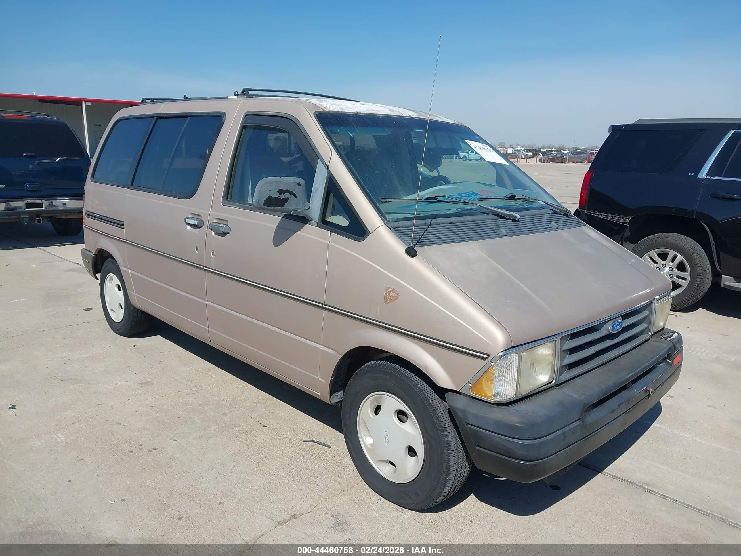 1994 Ford Aerostar, VIN 1FMCA11U3RZB11633 — Normal wear